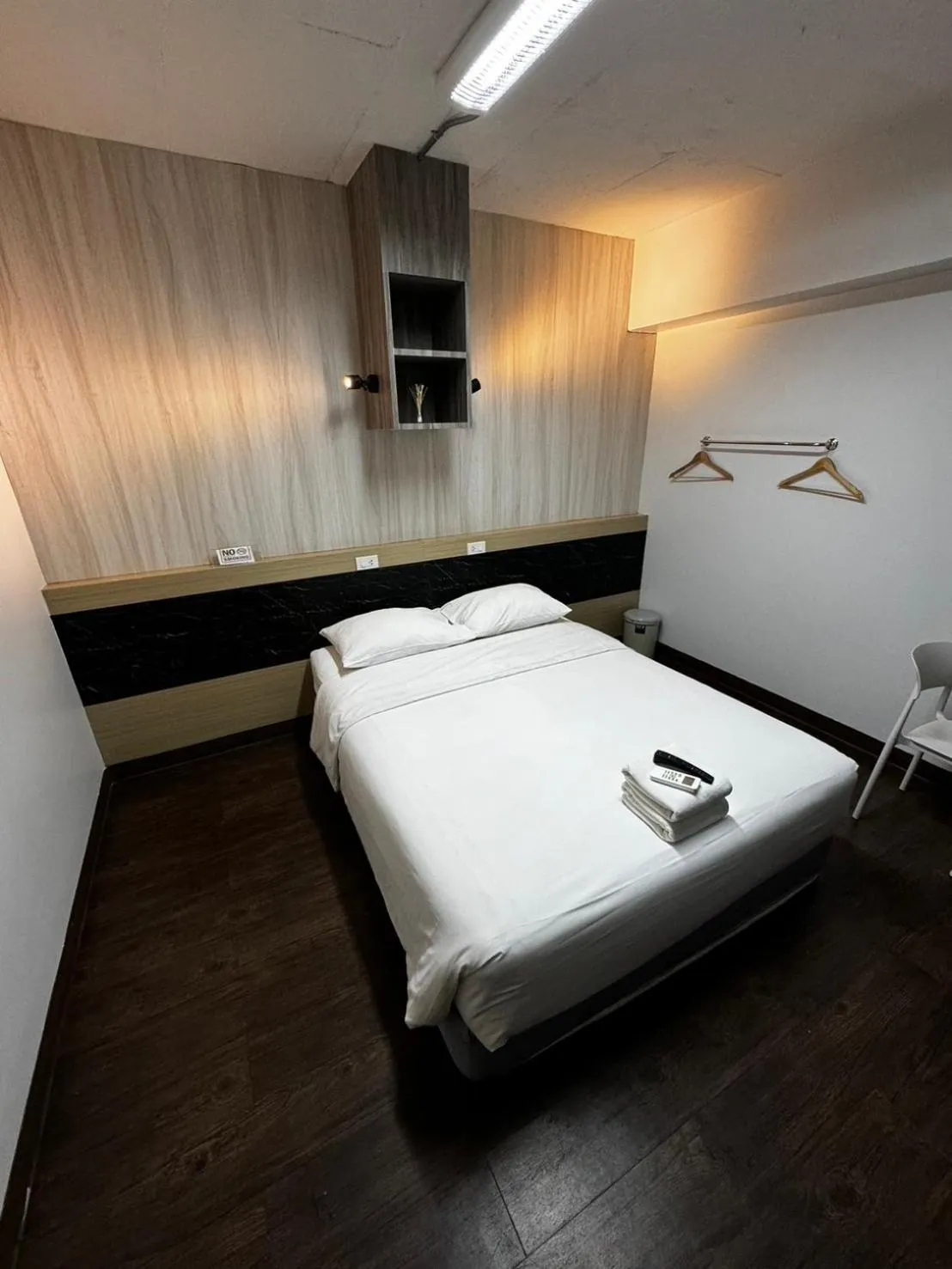 Bed in Glur Central Pratunam