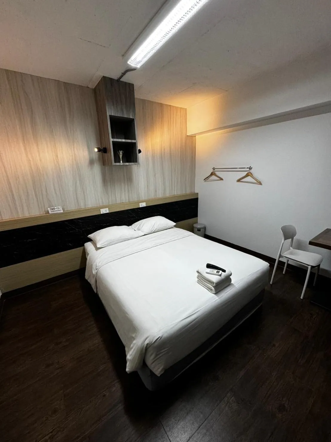 Bed in Glur Central Pratunam