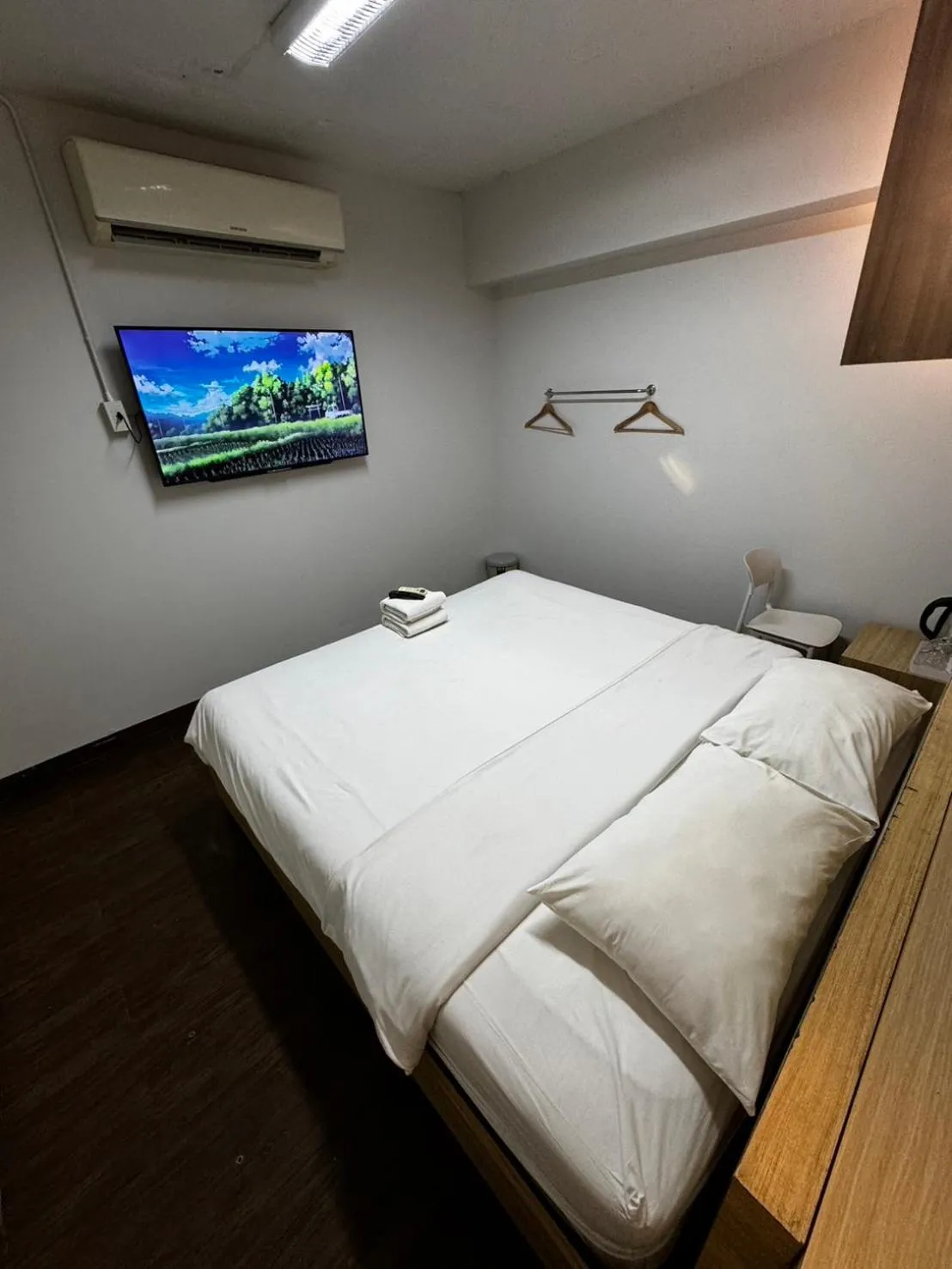 Bed in Glur Central Pratunam