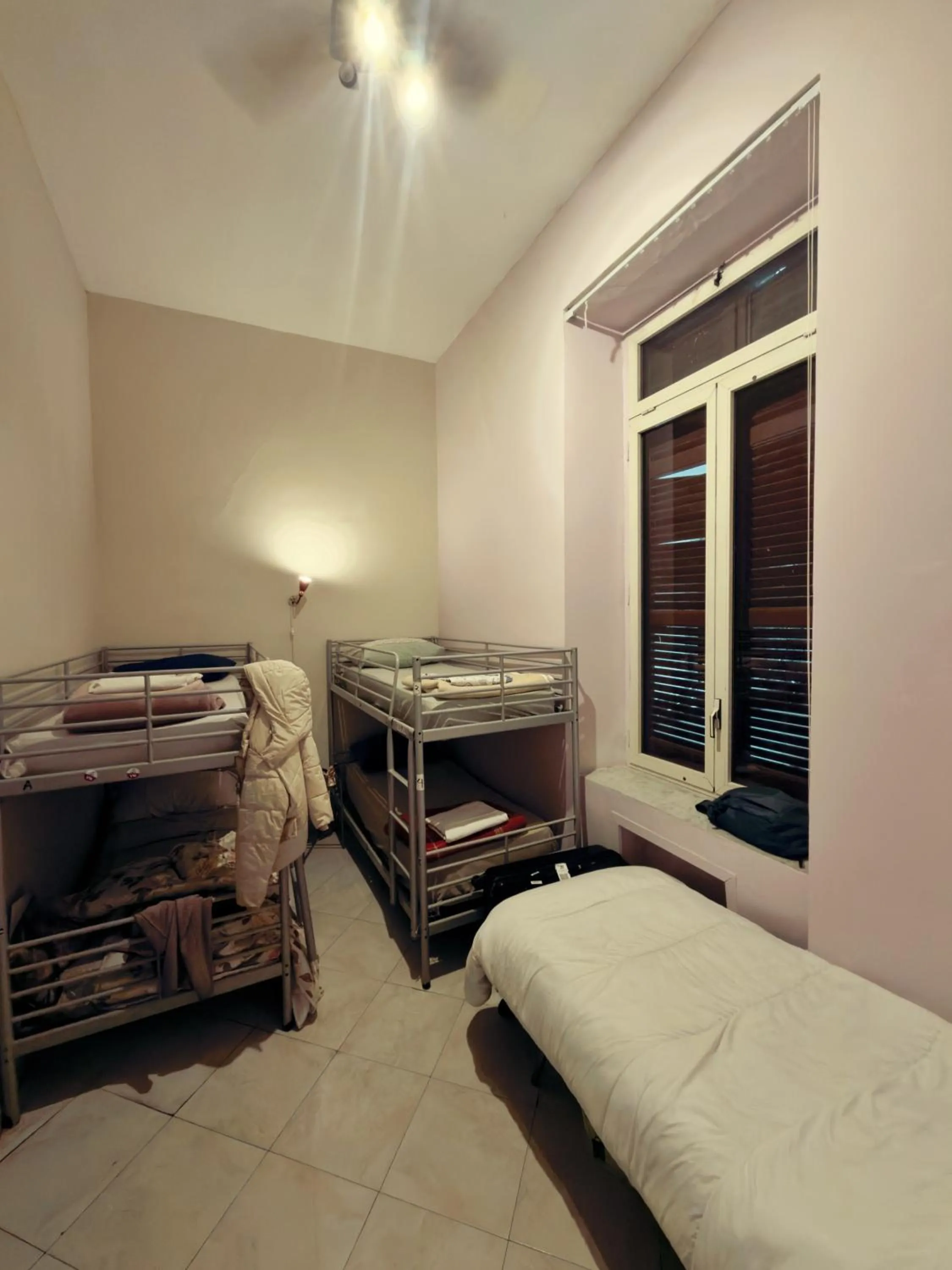 Bed in Naples Pizza Hostel