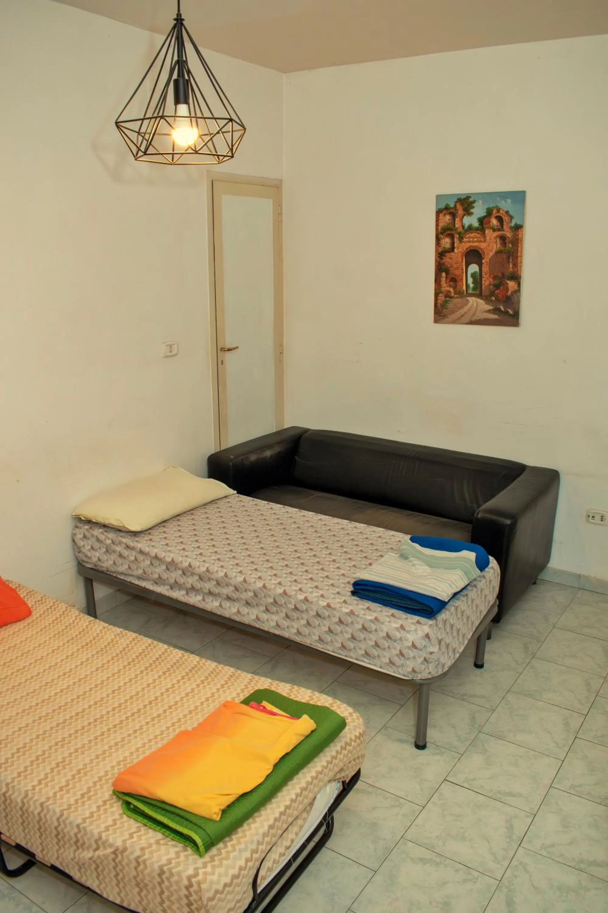 Bed in Naples Pizza Hostel