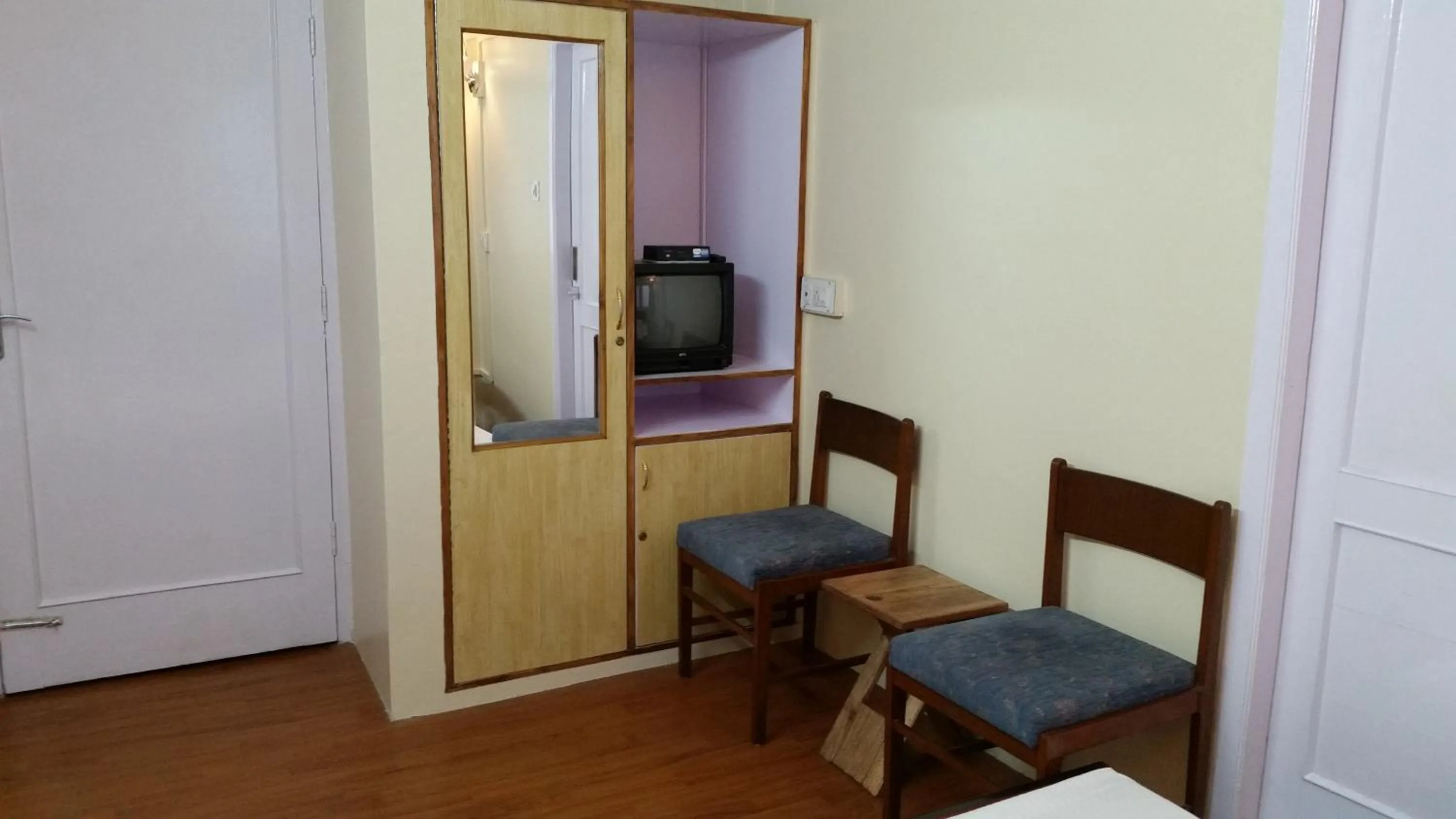 Deluxe Room - single occupancy in Flyer Exotica
