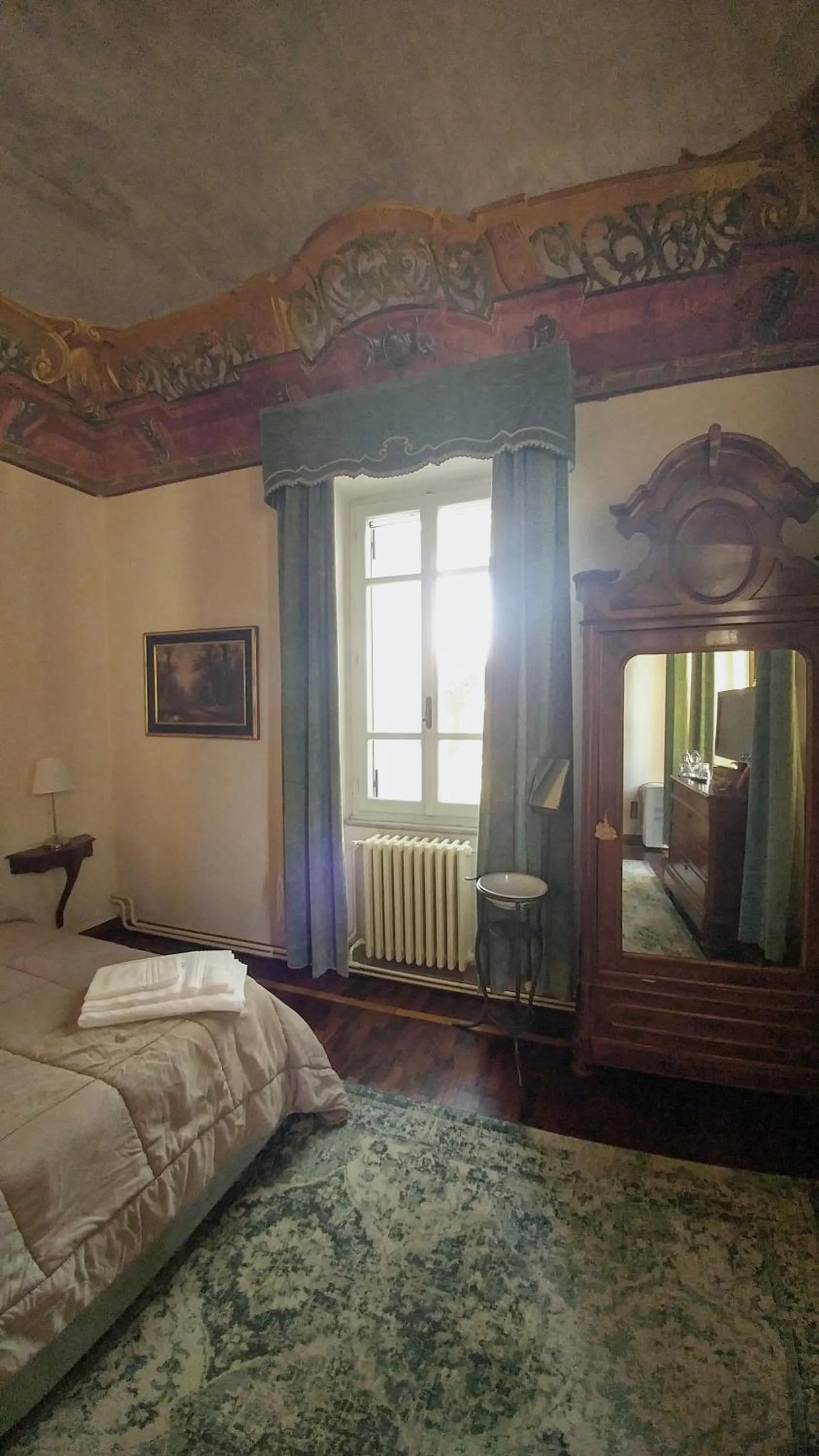 Garden, Bed in Bresbot B&B