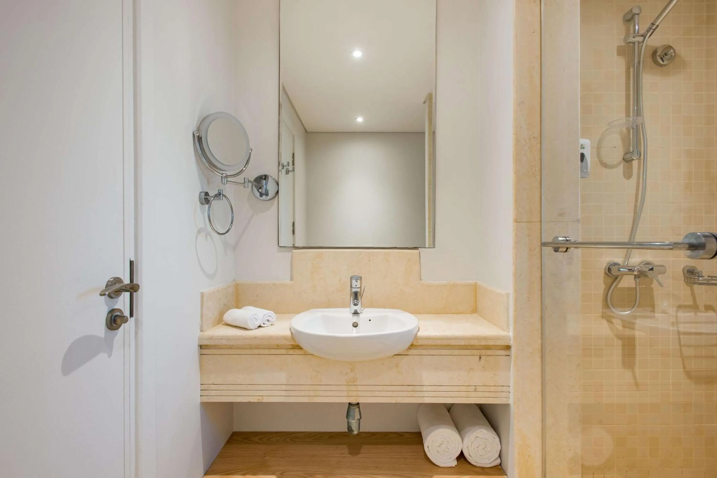 Bathroom in Marina Resort Port Ghalib, a member of Radisson Individuals