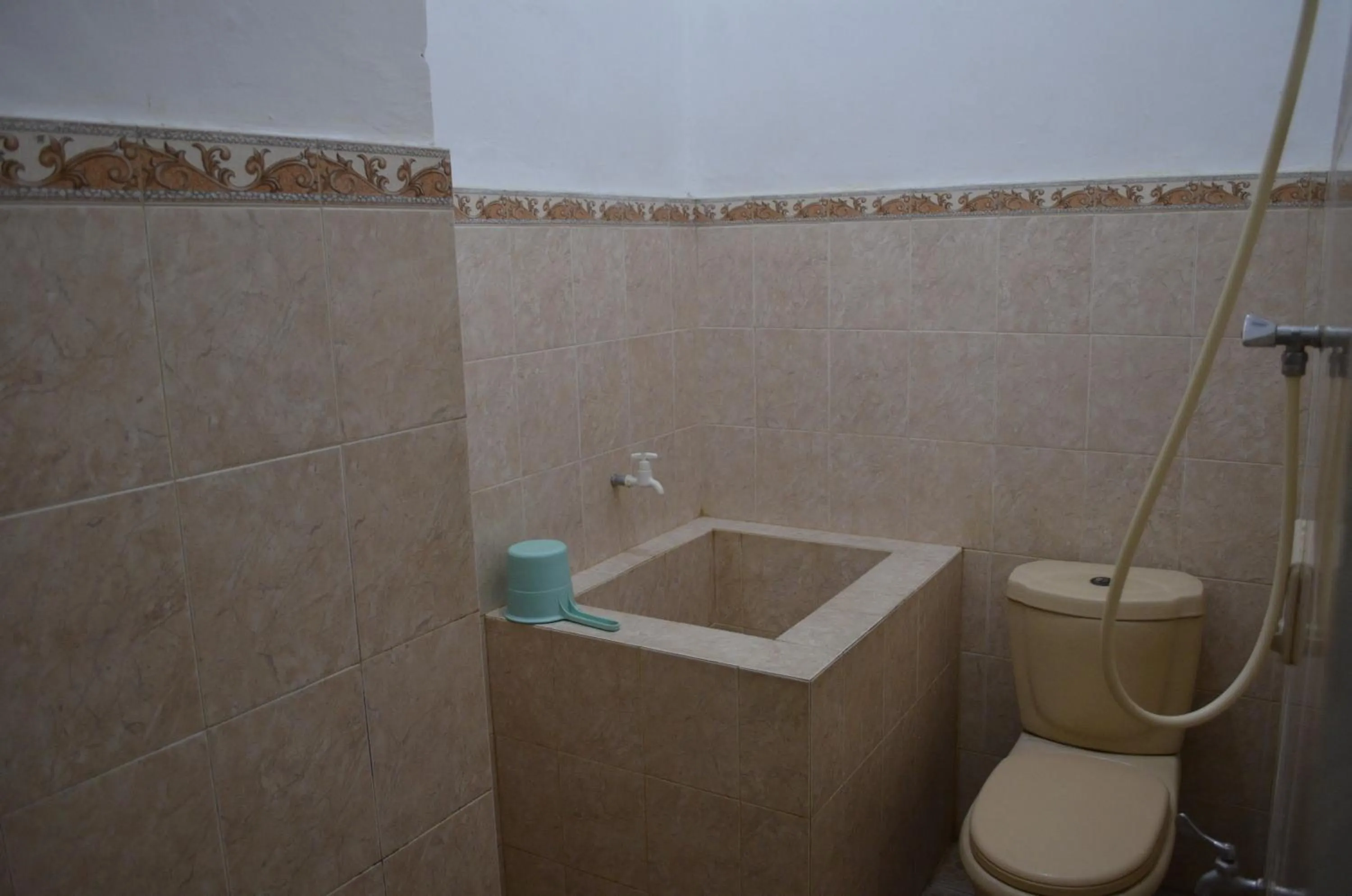 Bathroom in Sartika Family Prawirotaman