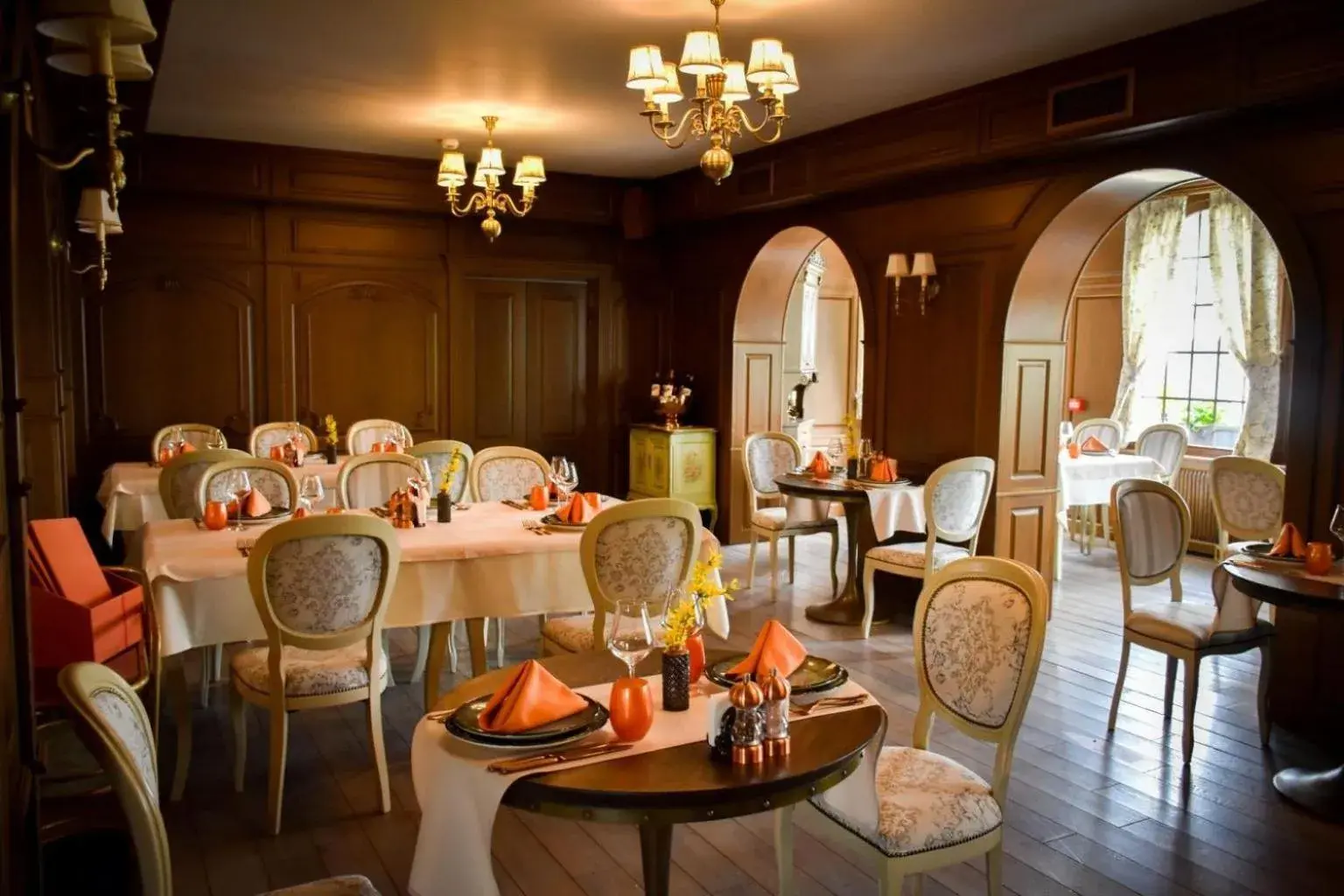 Restaurant/places to eat in Casa Timiș - Wellness & Spa Resort Restaurant/places to eat in Casa Timiș - Wellness & Spa Resort