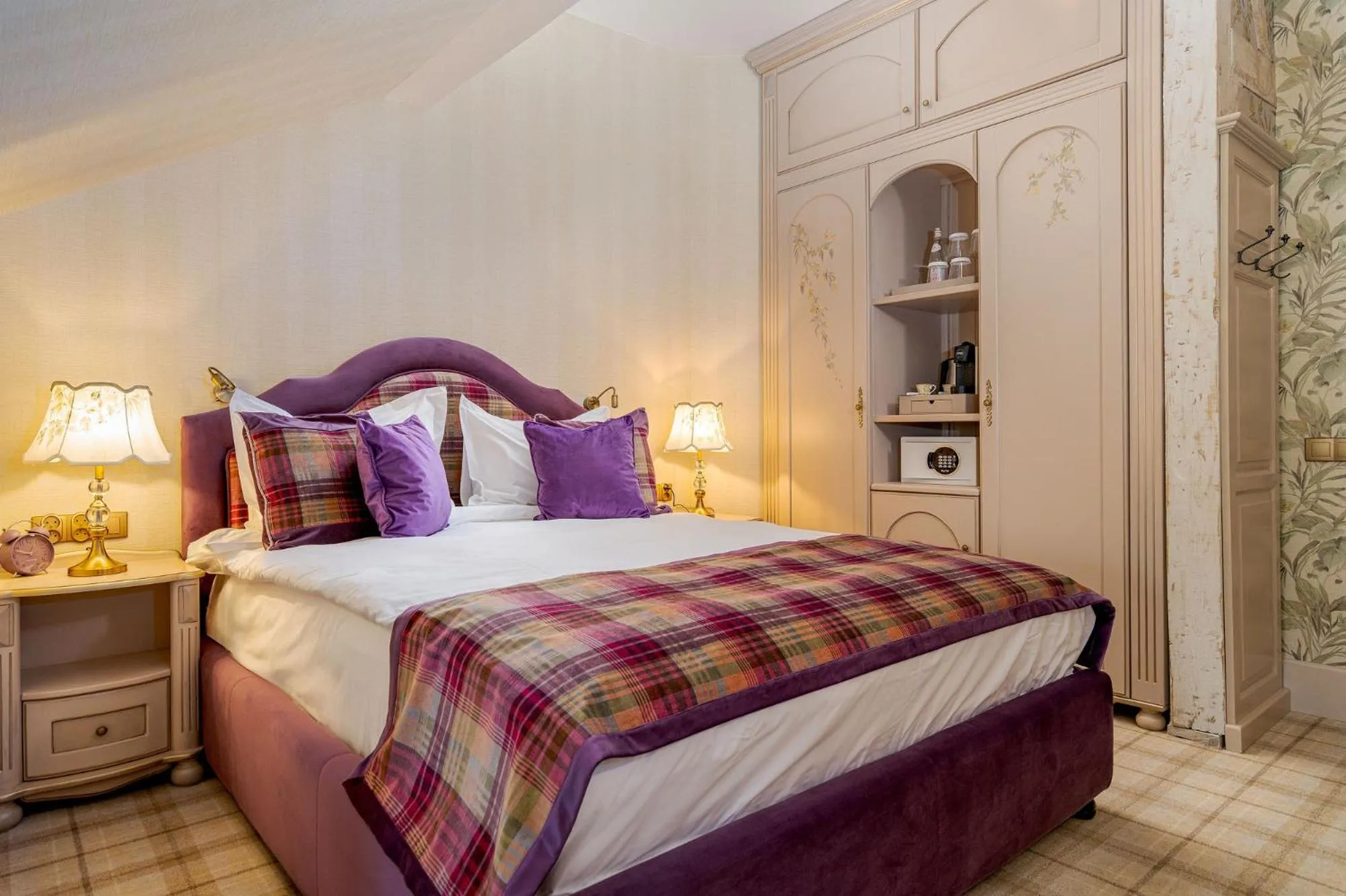 Bed in Casa Timiș - Wellness & Spa Resort