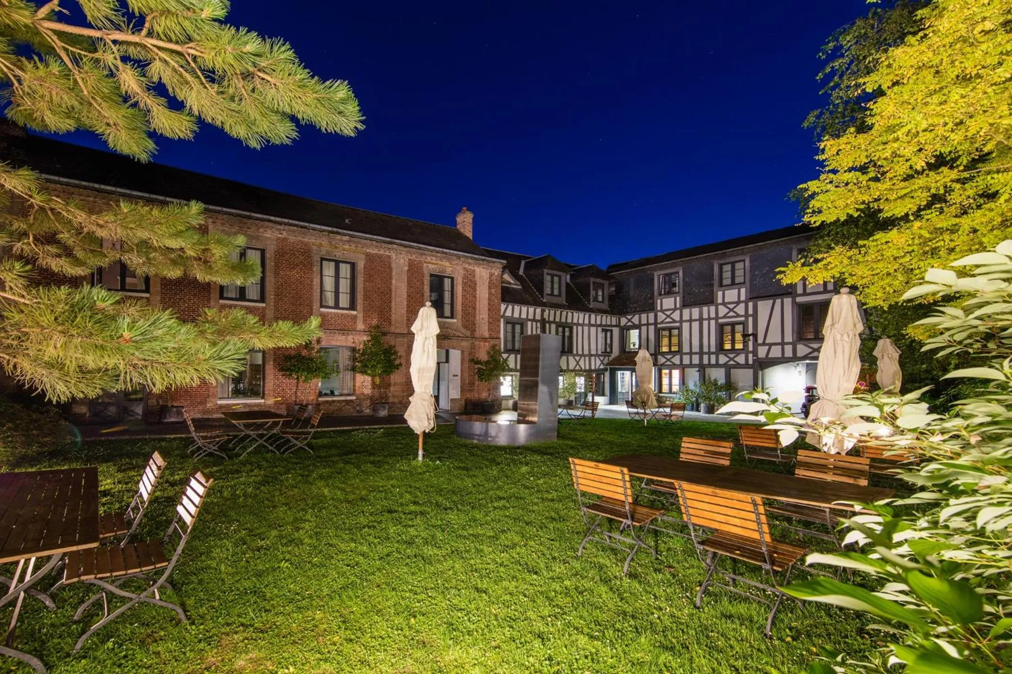 Hôtel La Licorne & Spa