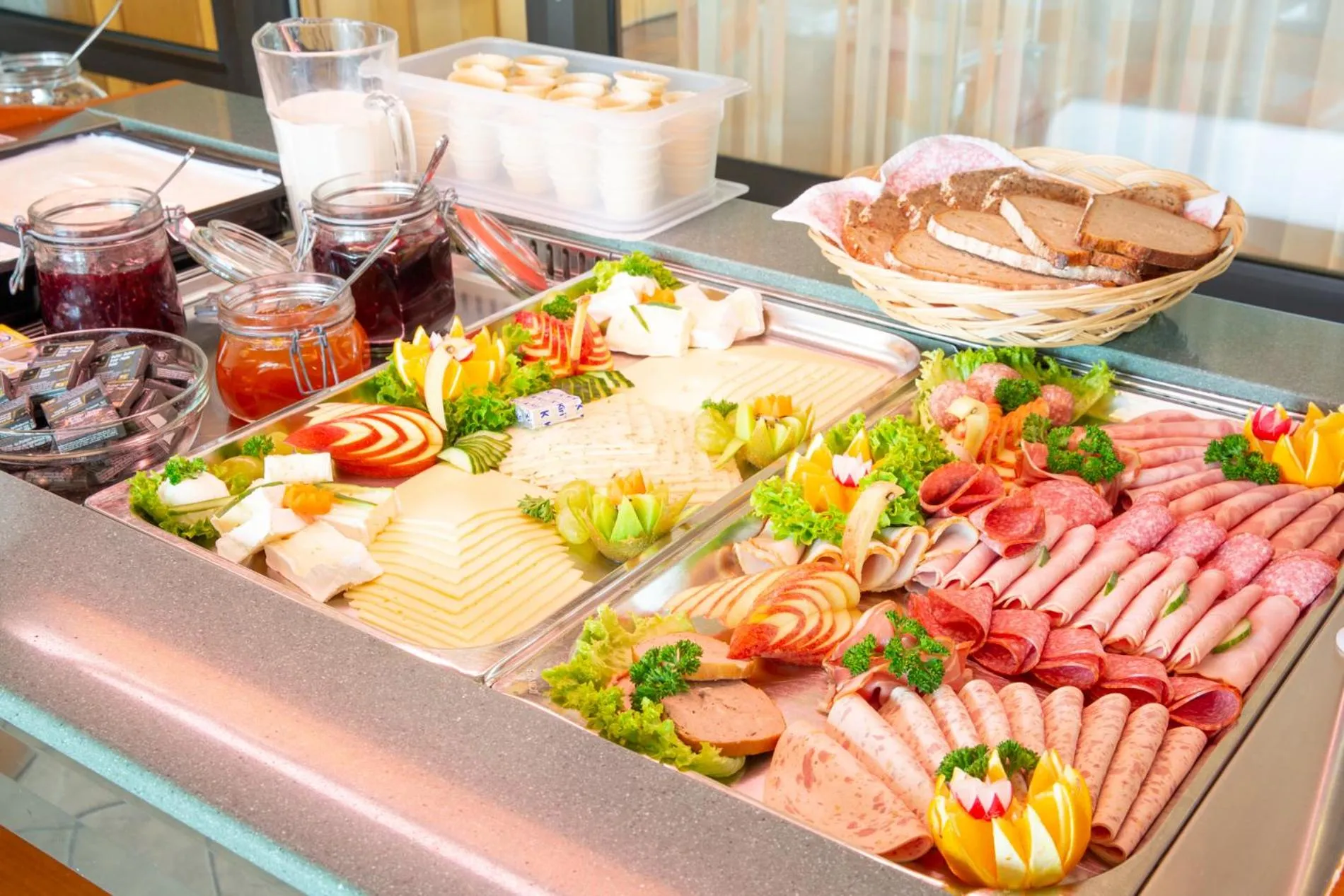 Breakfast in Das Gästehaus Puschendorf