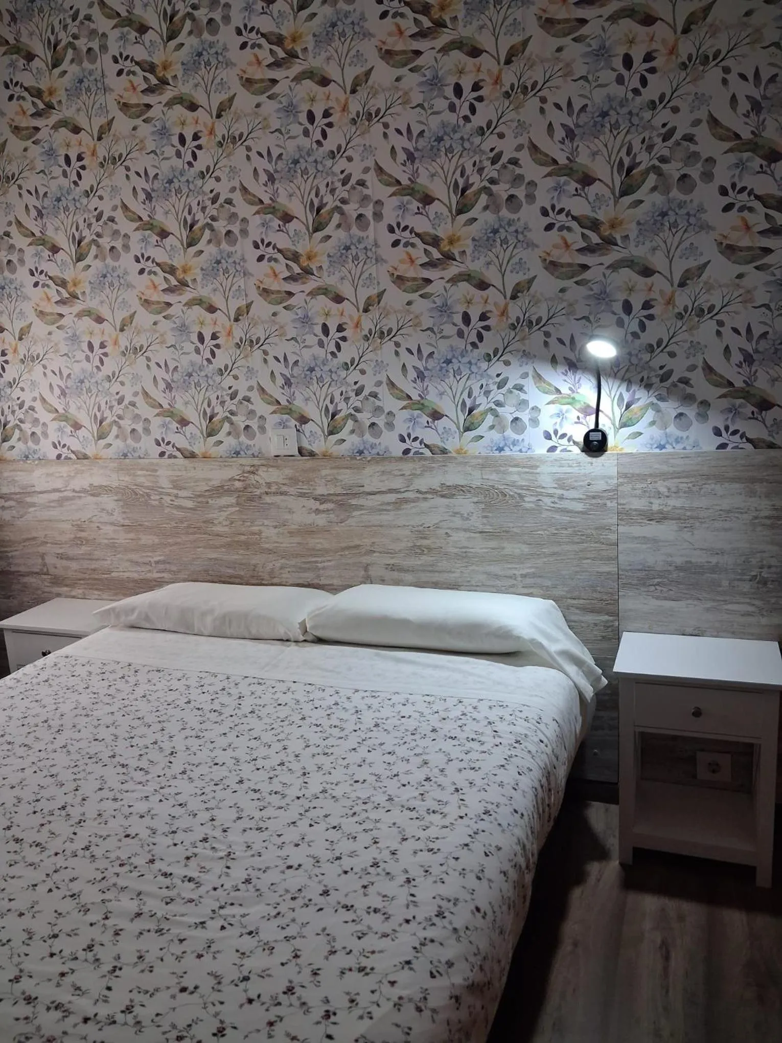 Bed in Hostal La Pastora