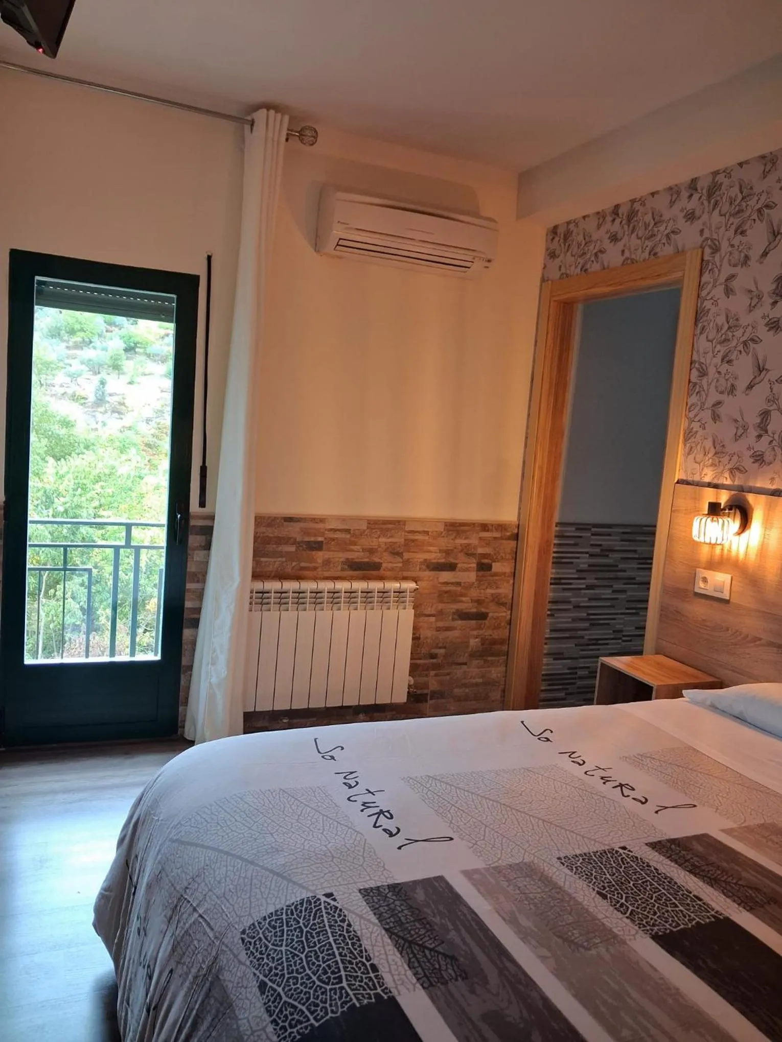 Bed in Hostal La Pastora