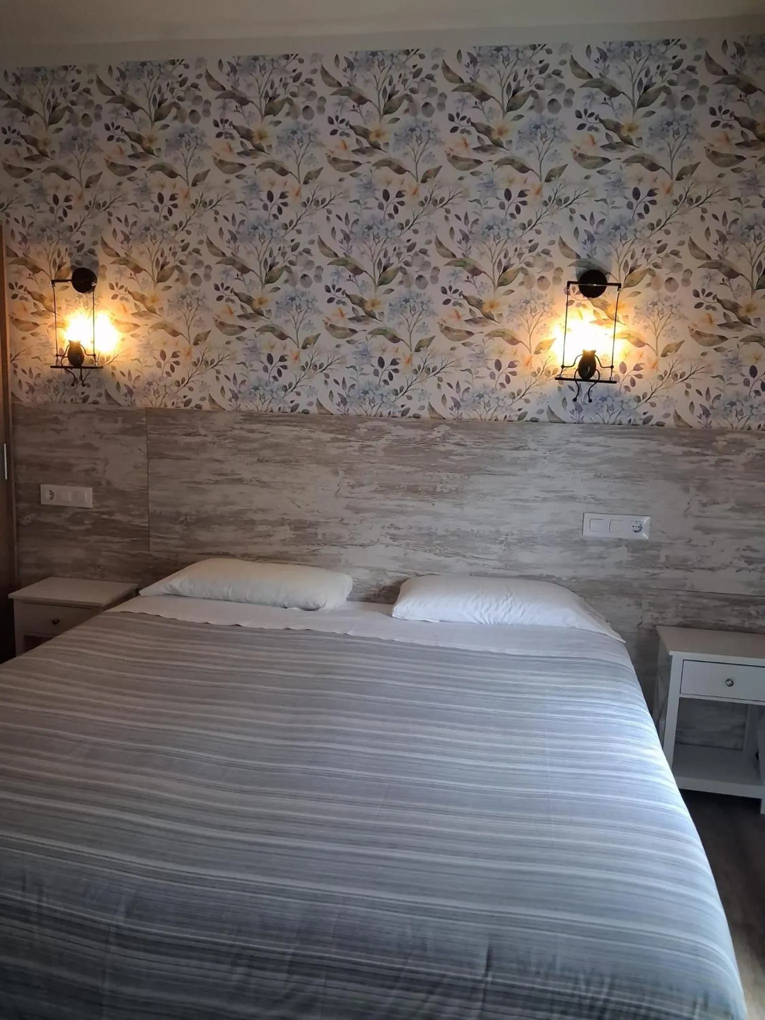 Bed in Hostal La Pastora