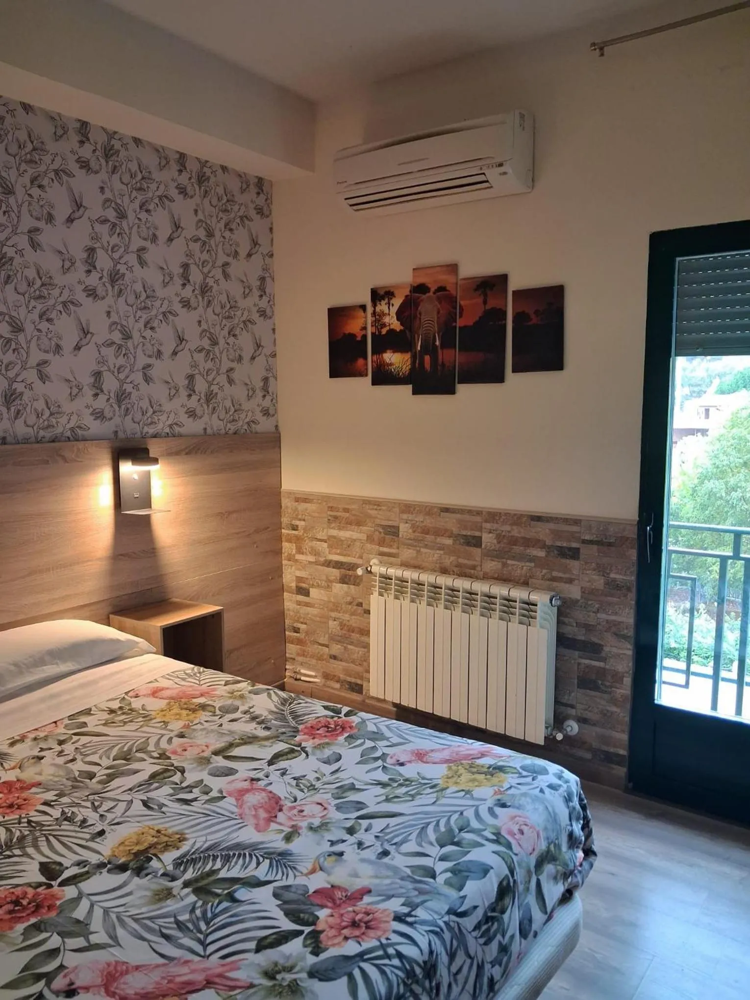 Bed in Hostal La Pastora