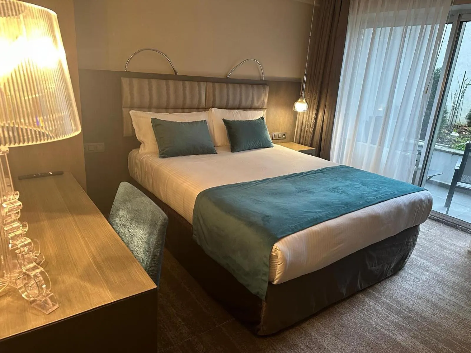 Bedroom, Bed in Hotel Agenda Louise