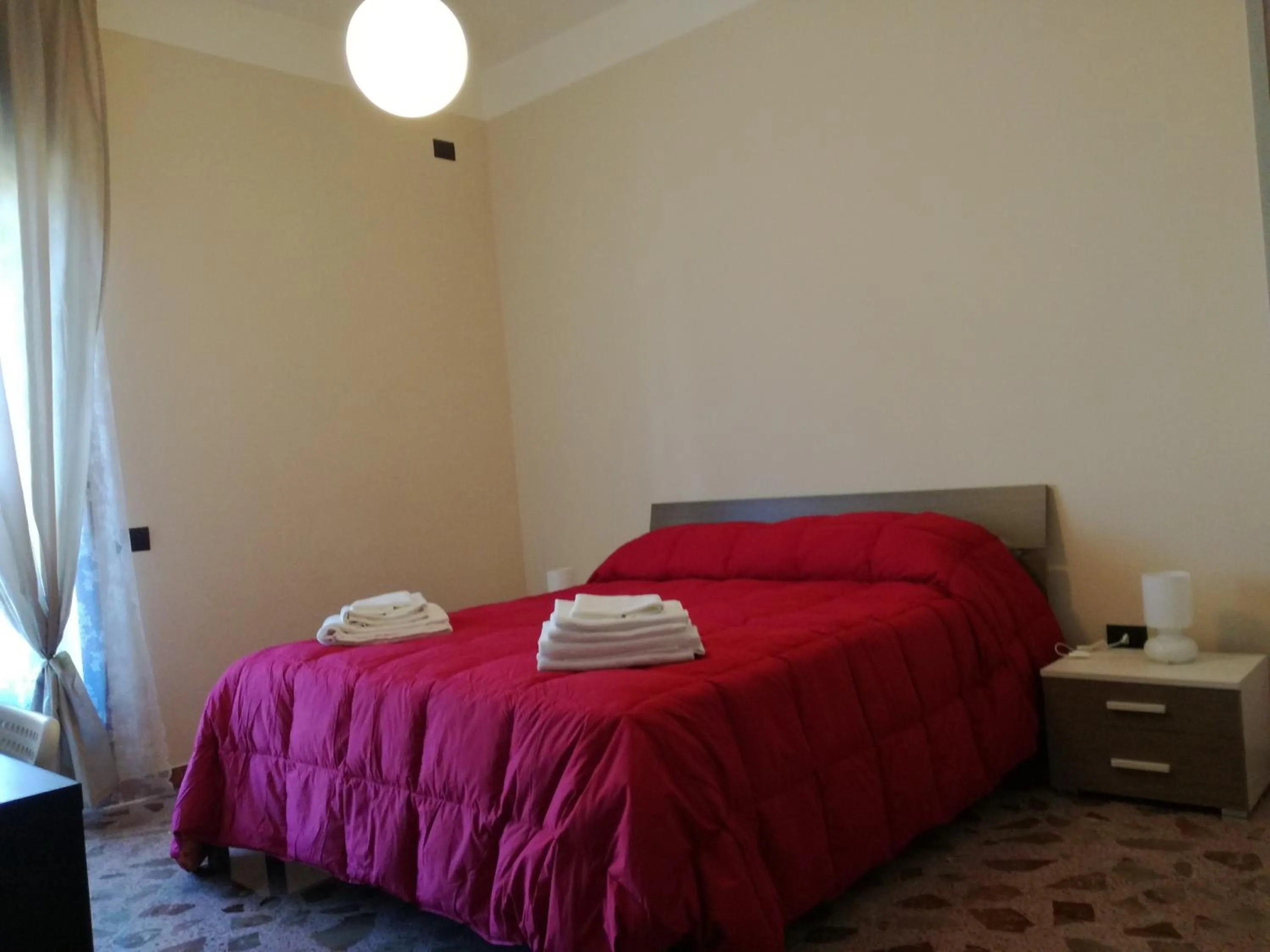 Bedroom in B&B Amina