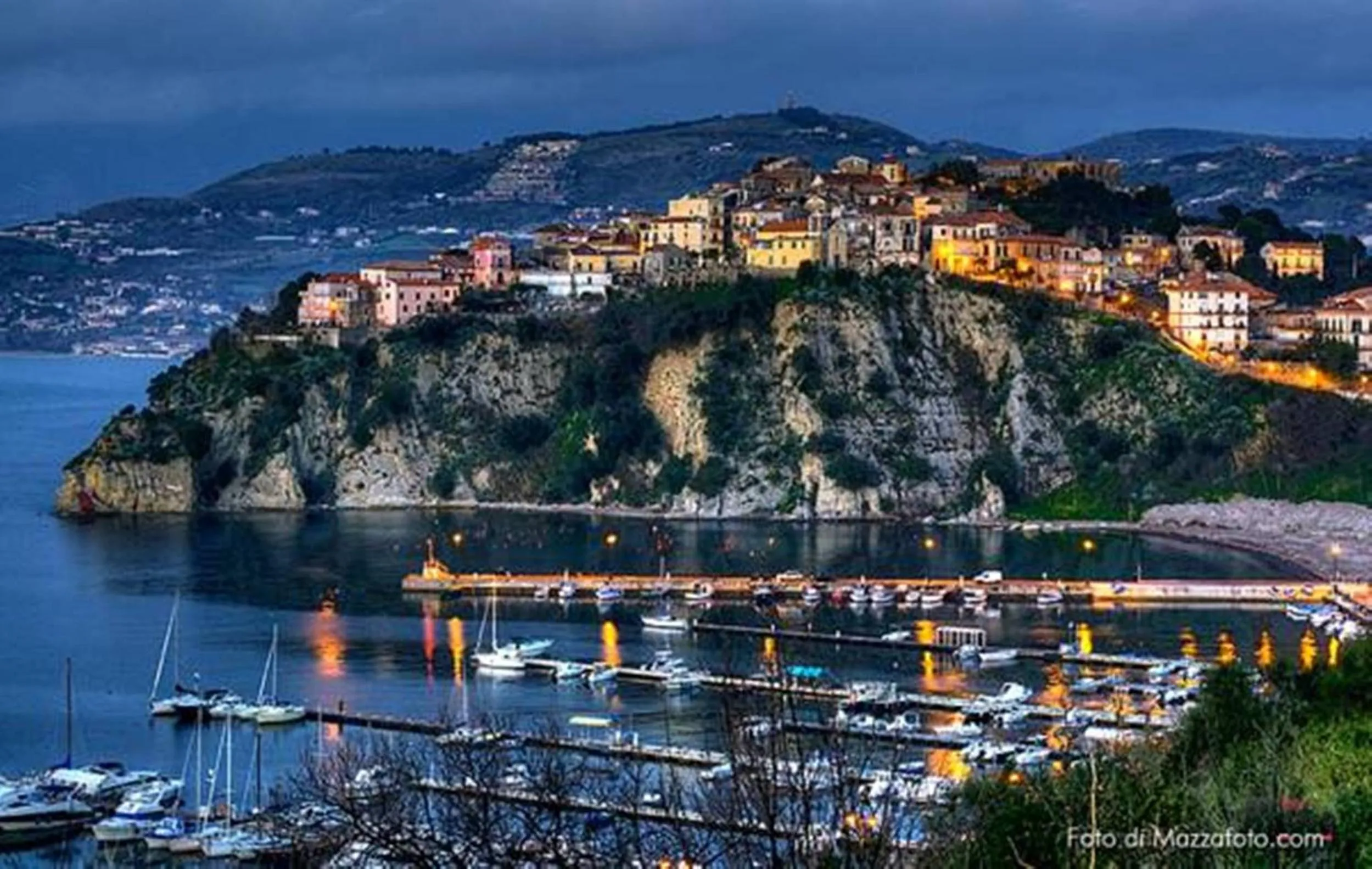 Nearby landmark in B&B Amina