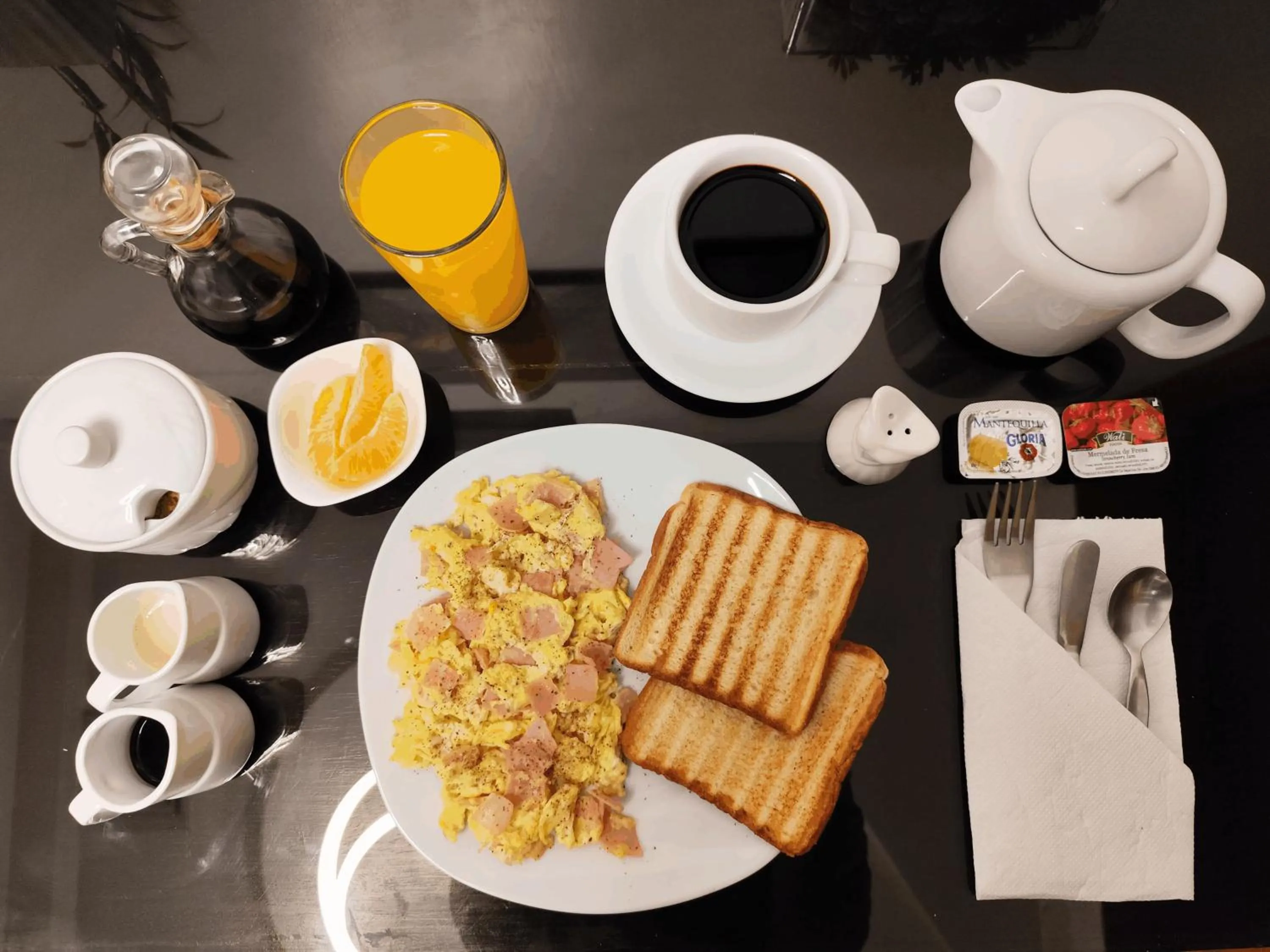 Breakfast in Starlight Inn