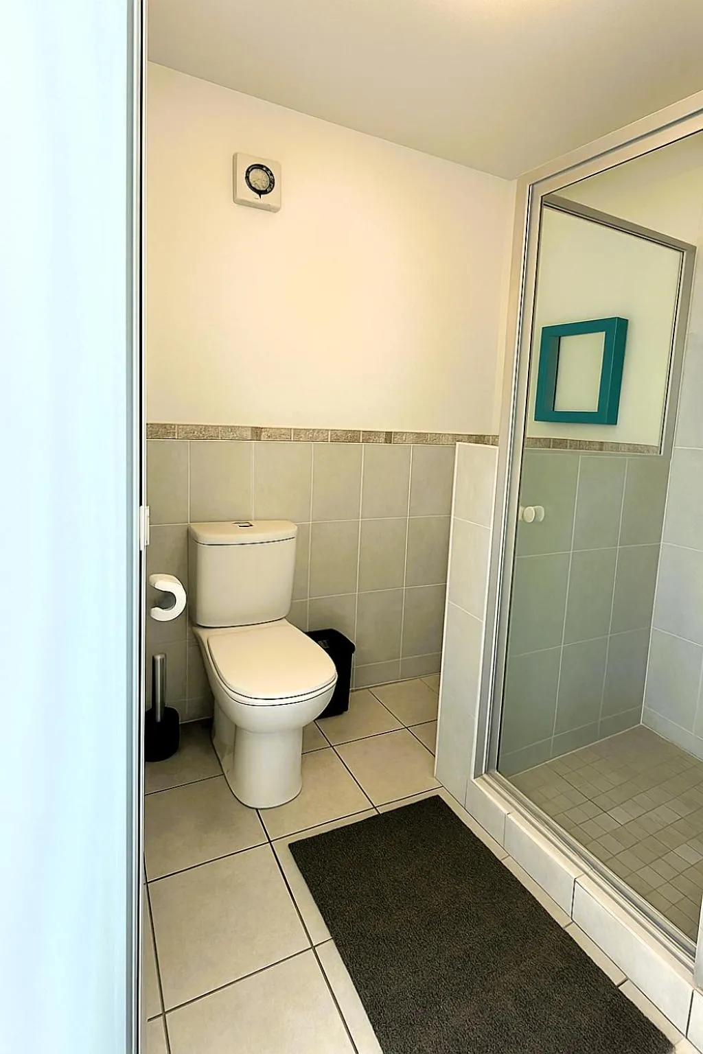 Shower in Sorgente 304 with Inverter