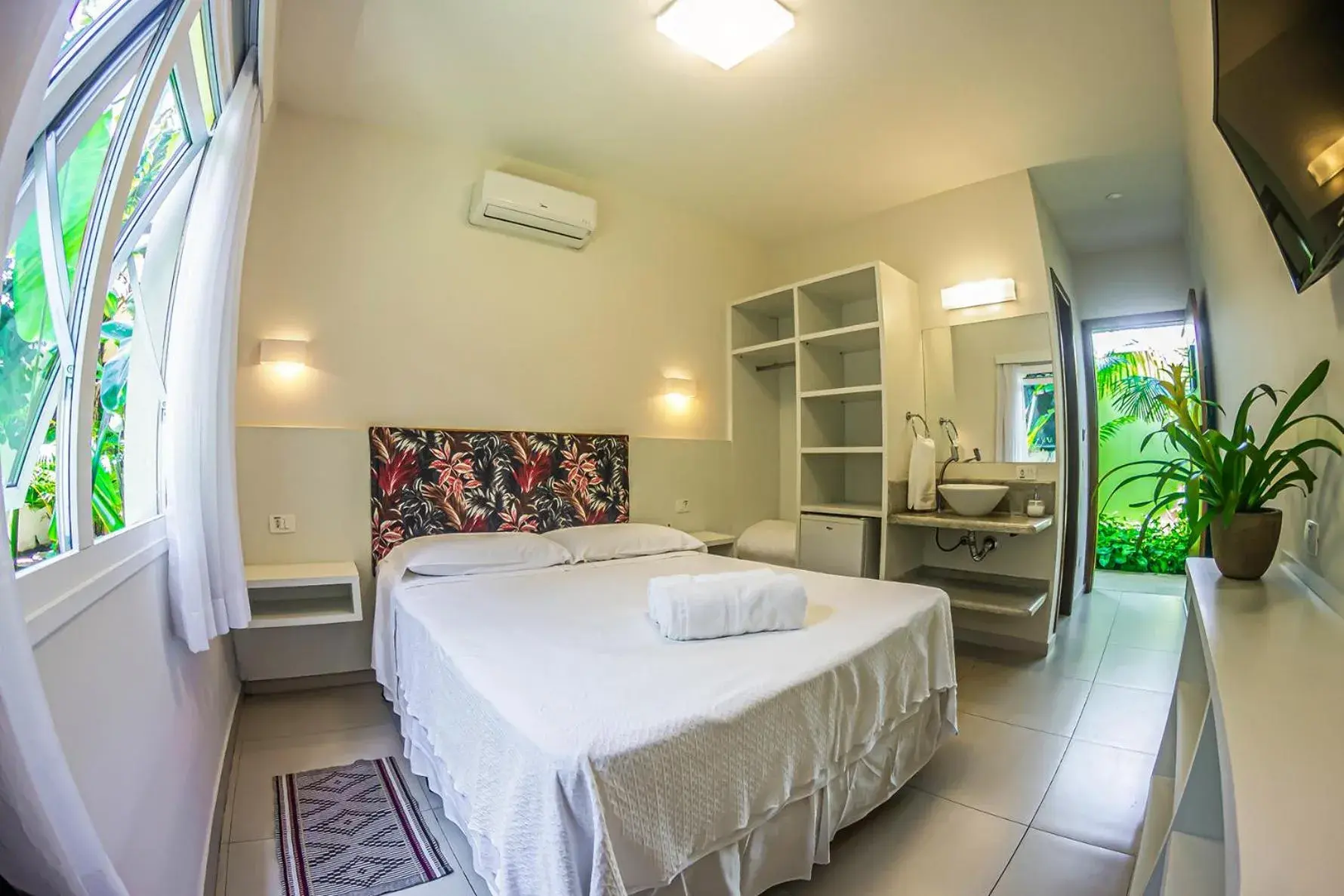 Double Room in Pousada Ipê Double Room in Pousada Ipê