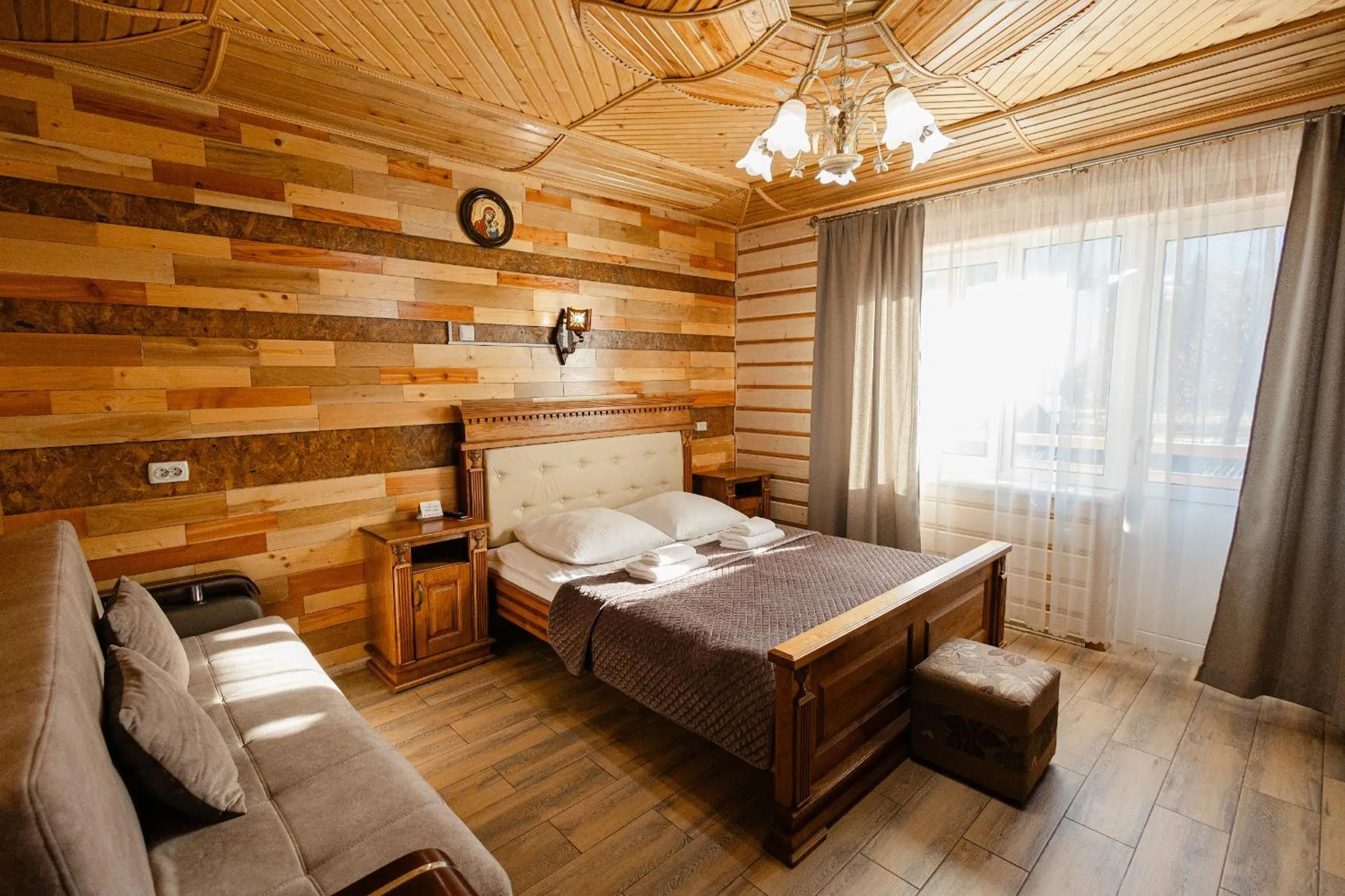 Bed in Zatyshok nad Prutom