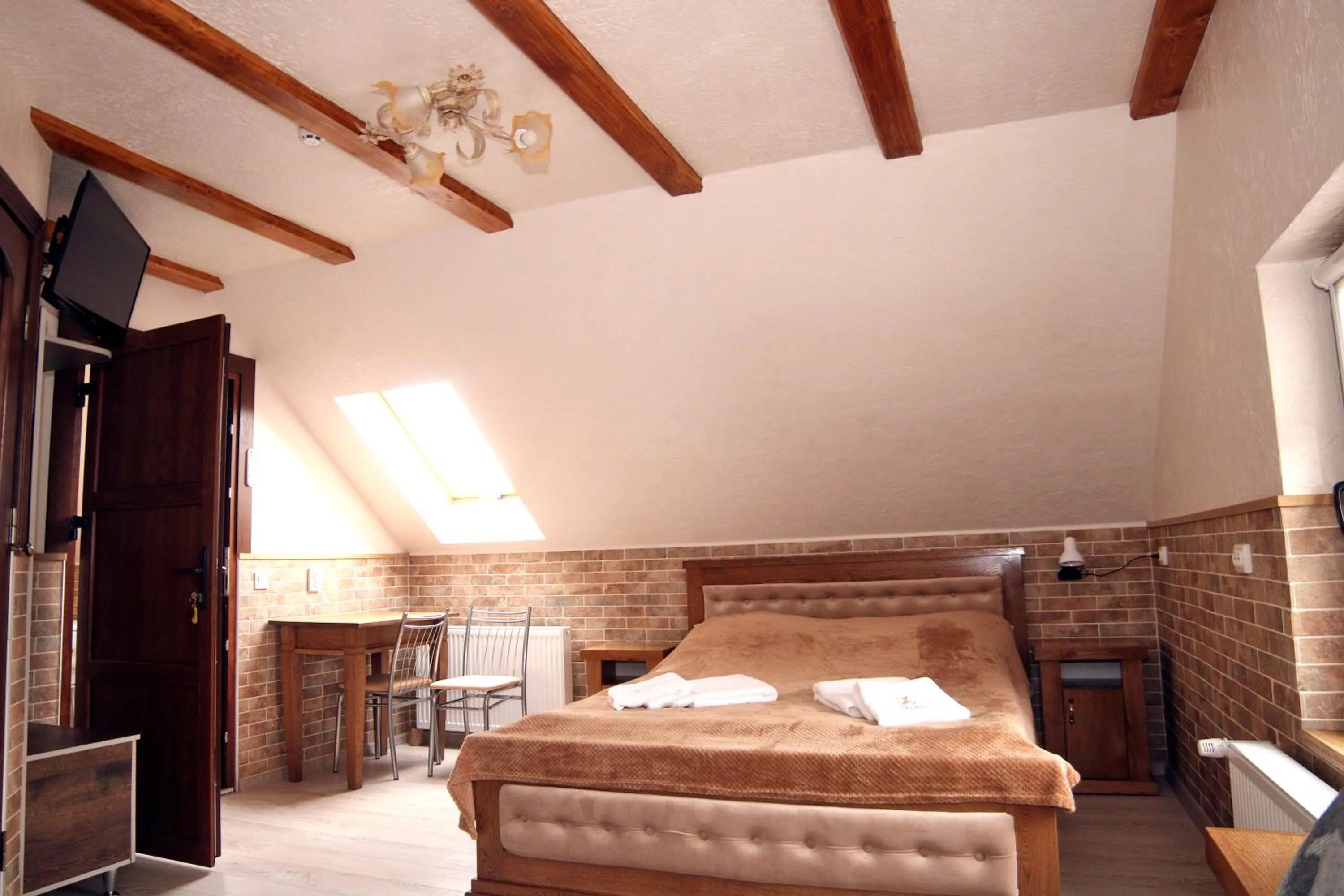 Bed in Zatyshok nad Prutom