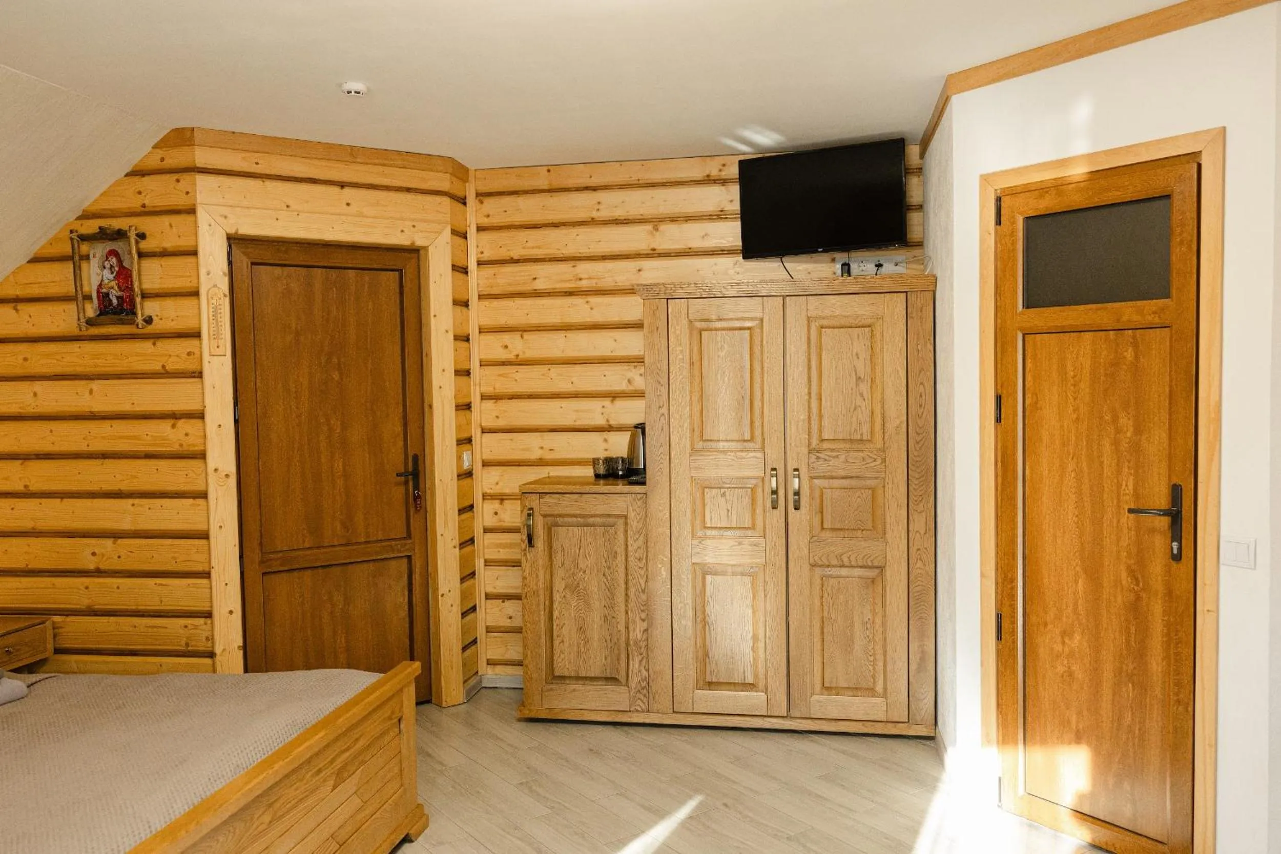 TV and multimedia in Zatyshok nad Prutom