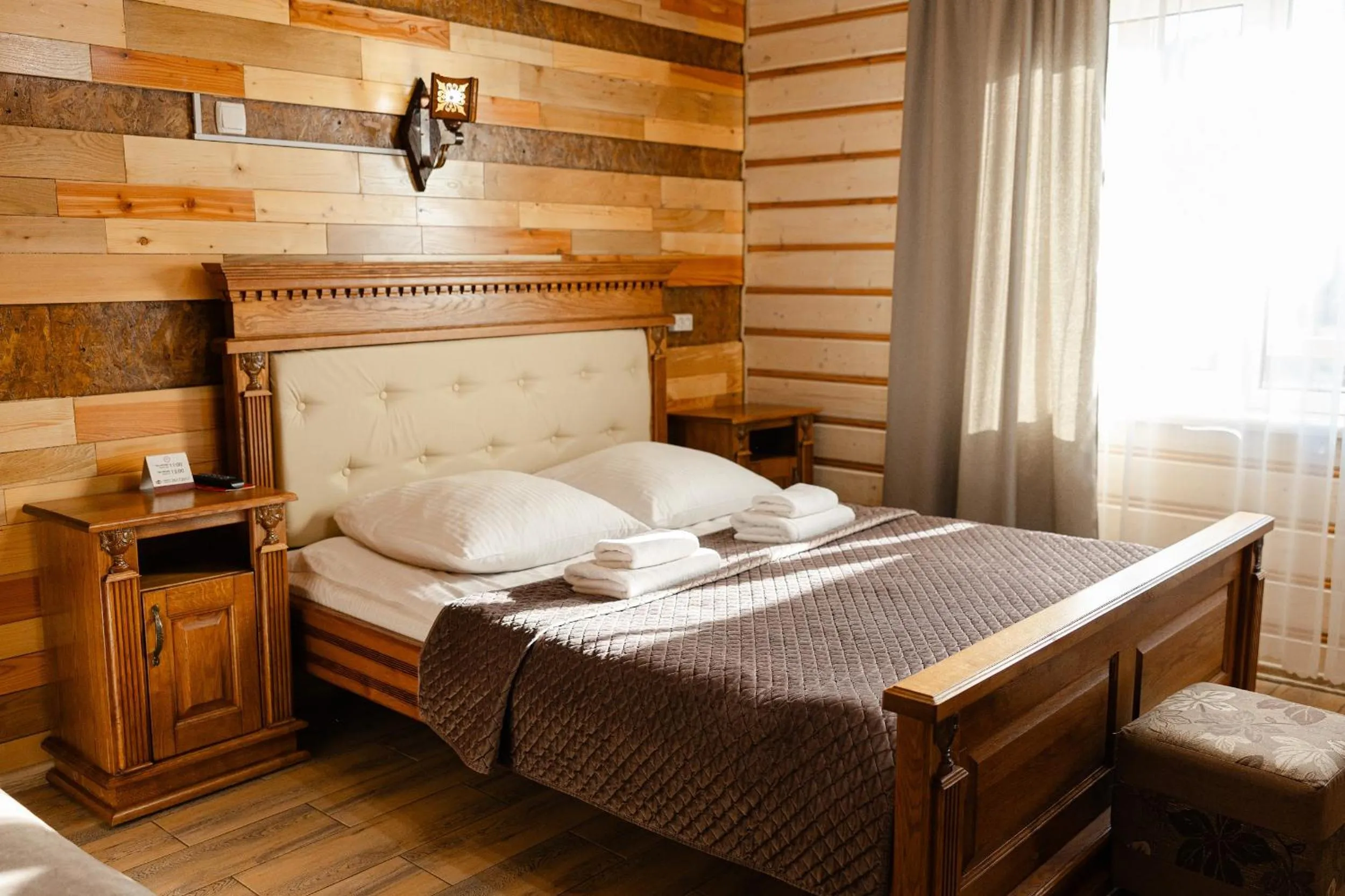 Bed in Zatyshok nad Prutom