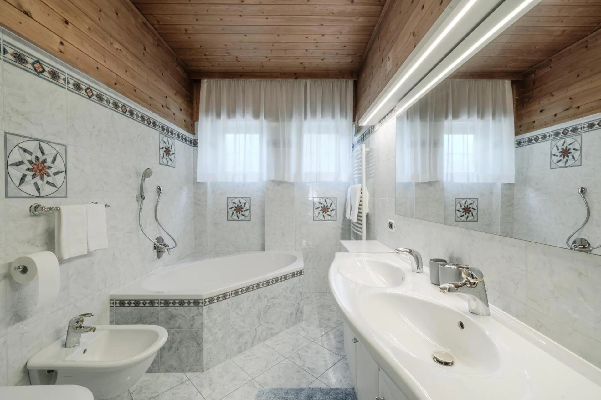 Shower in Residence Telemark