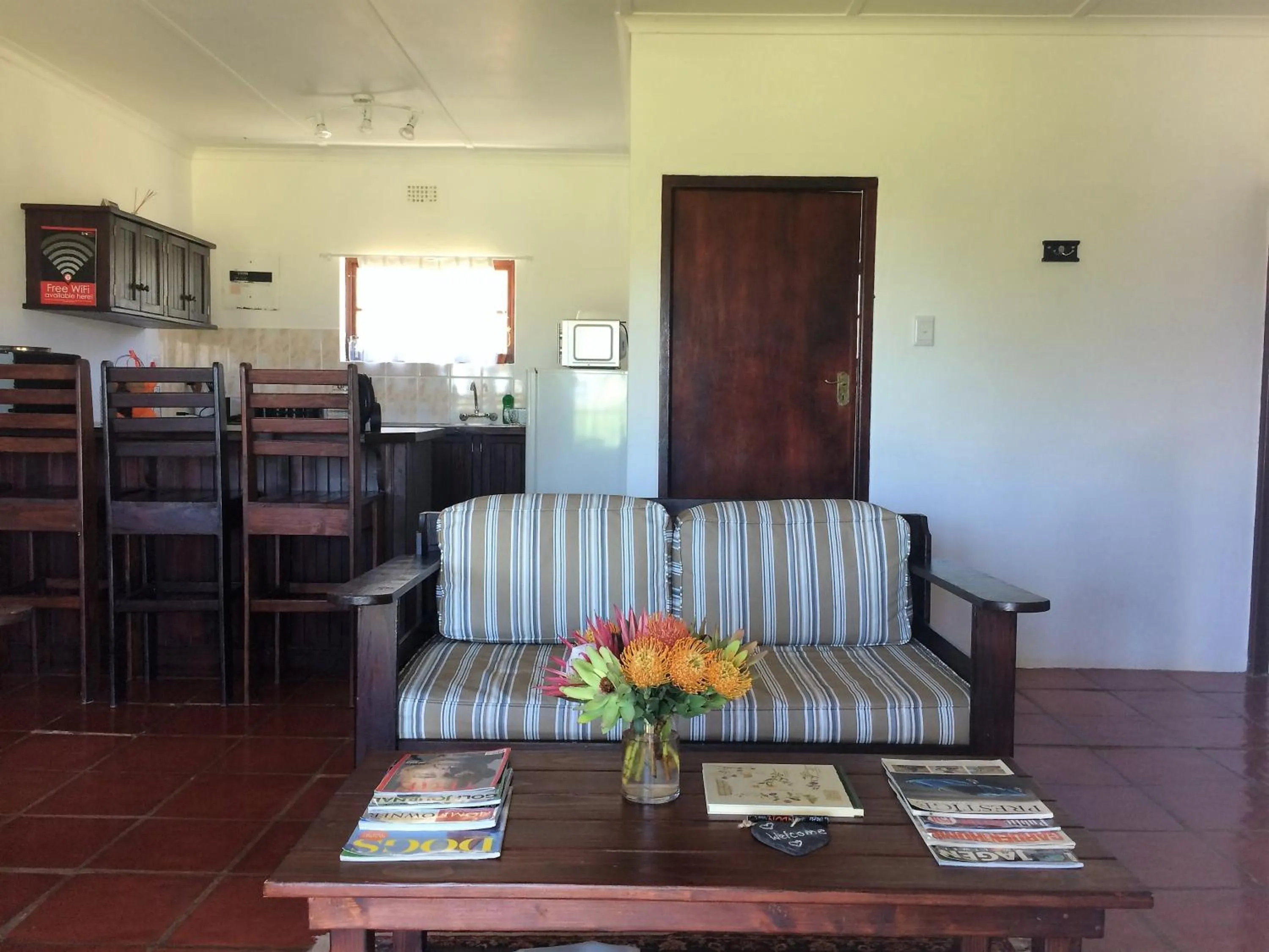 Kitchen or kitchenette in Fraaigelegen Farm - Home of ADHARA EVOO