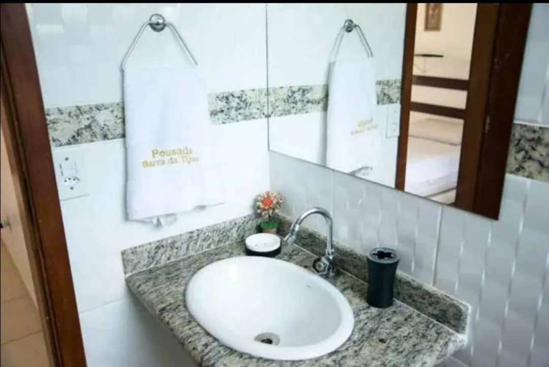 Toilet in Pousada Recanto Barra da Tijuca