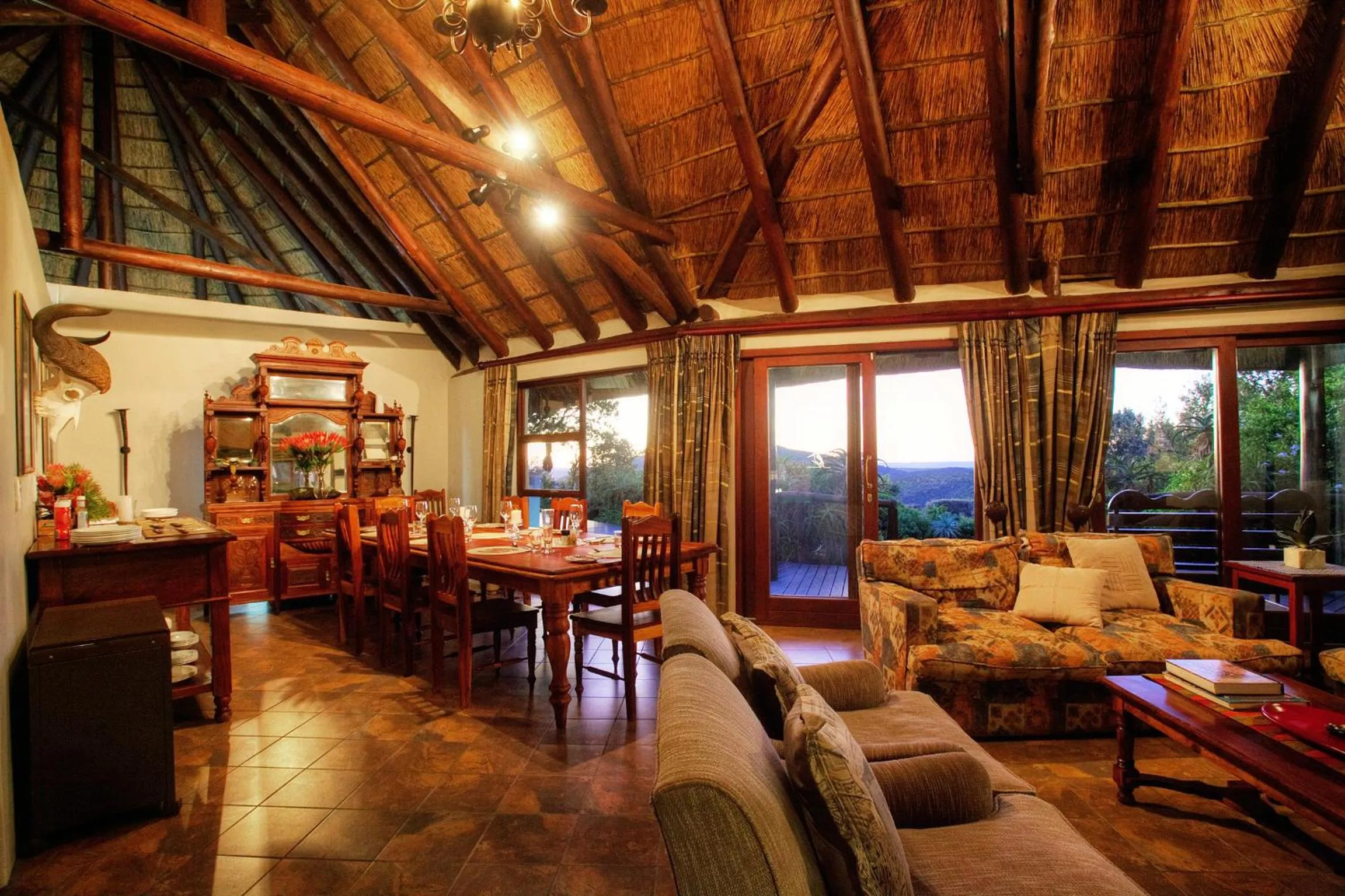 Restaurant/places to eat in Addo Elephant Safari Lodge - Bellevue Forest Reserve