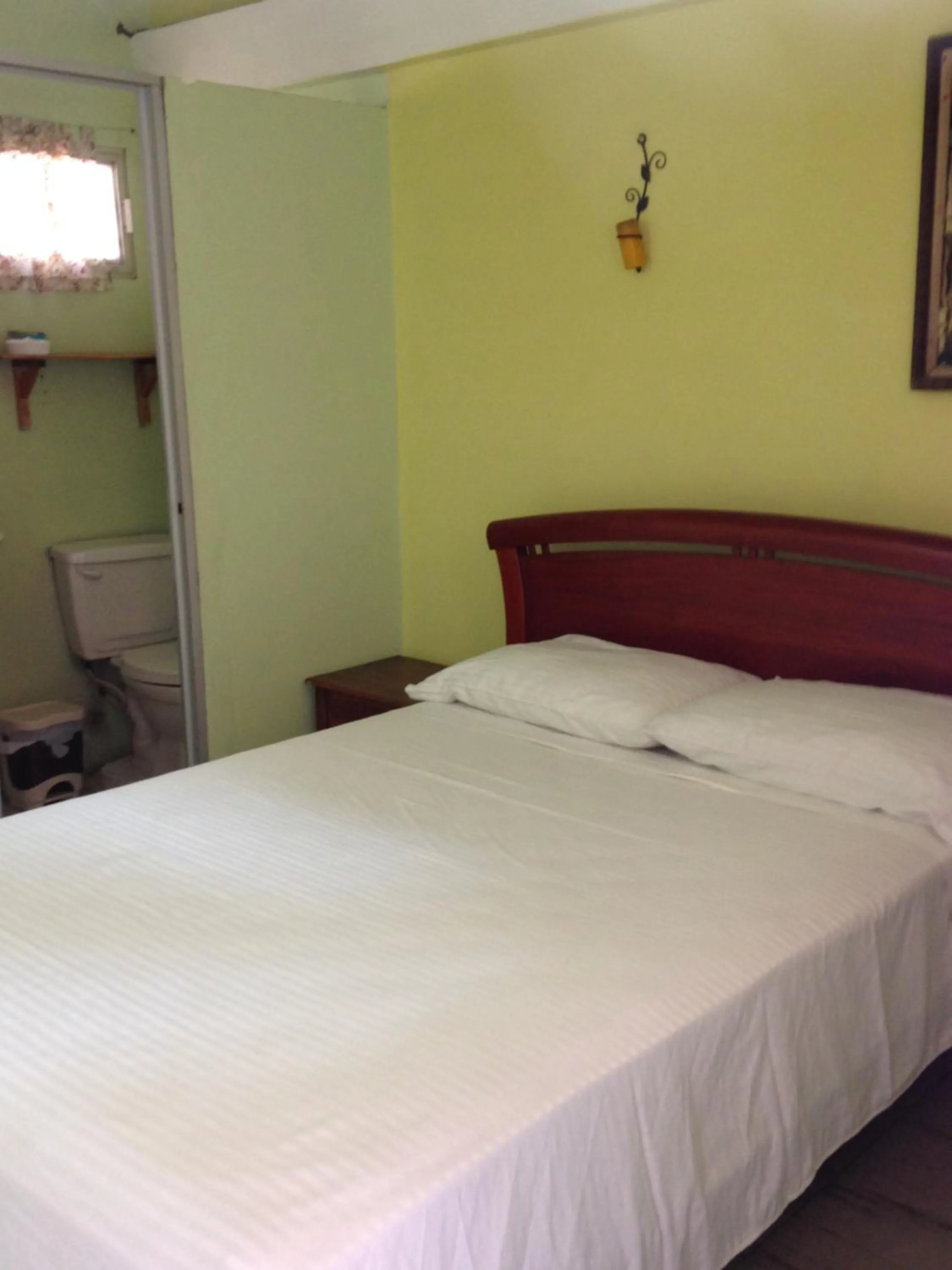 Bed in Hostal Surf Olón