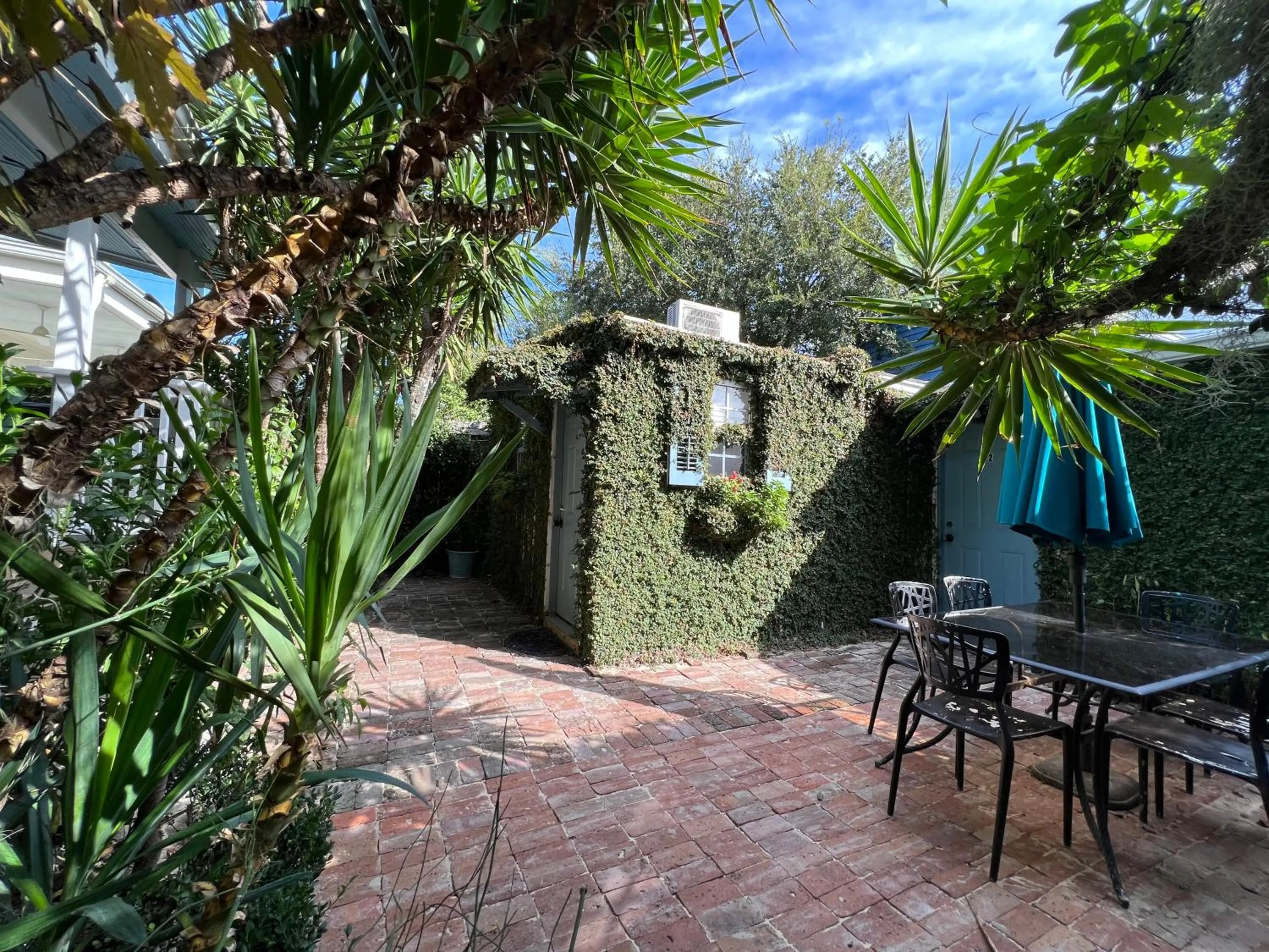 Apartment in Antonine Apartment Upper Garden District