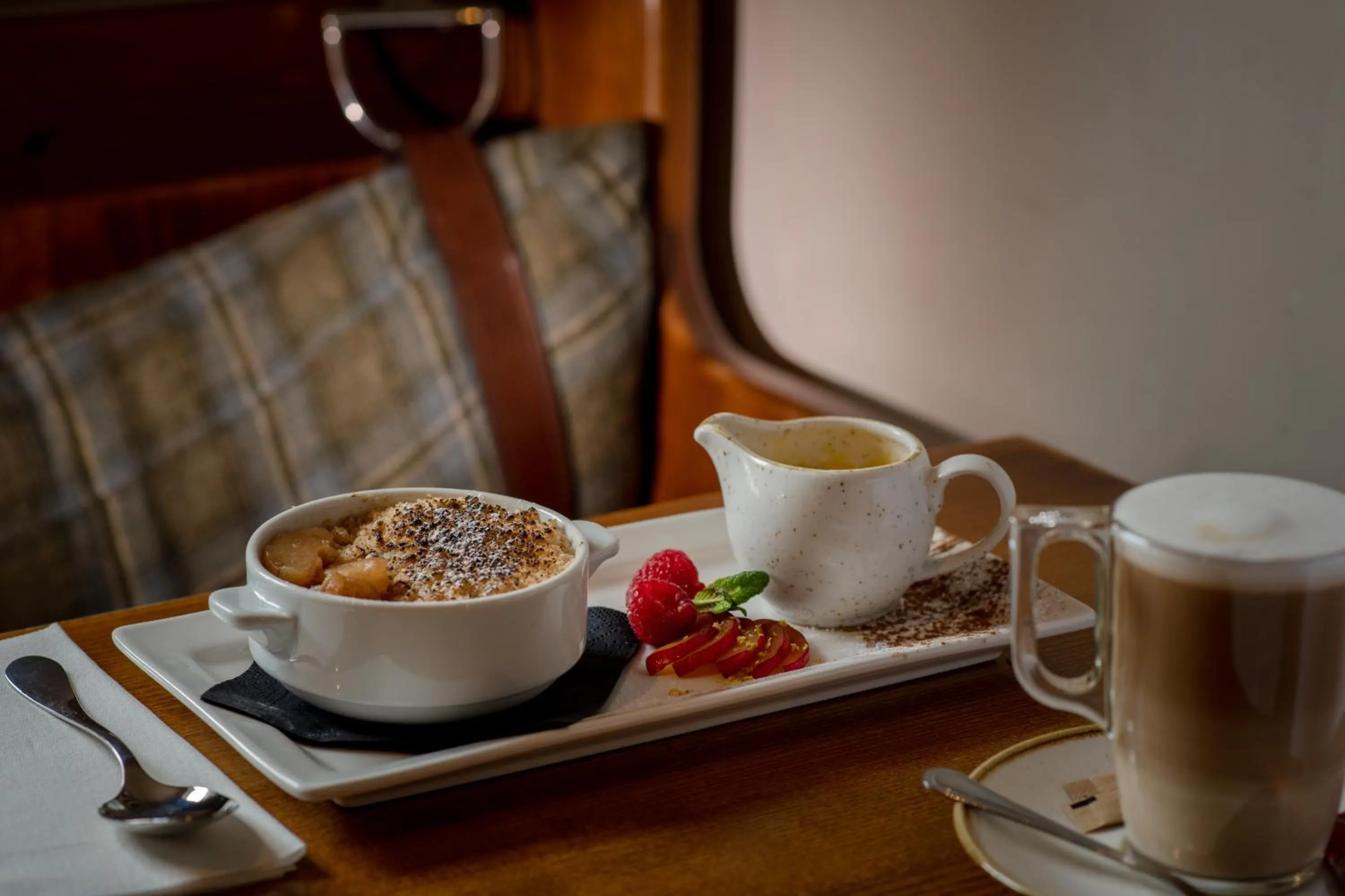 Food in The Crown Inn Pooley Bridge