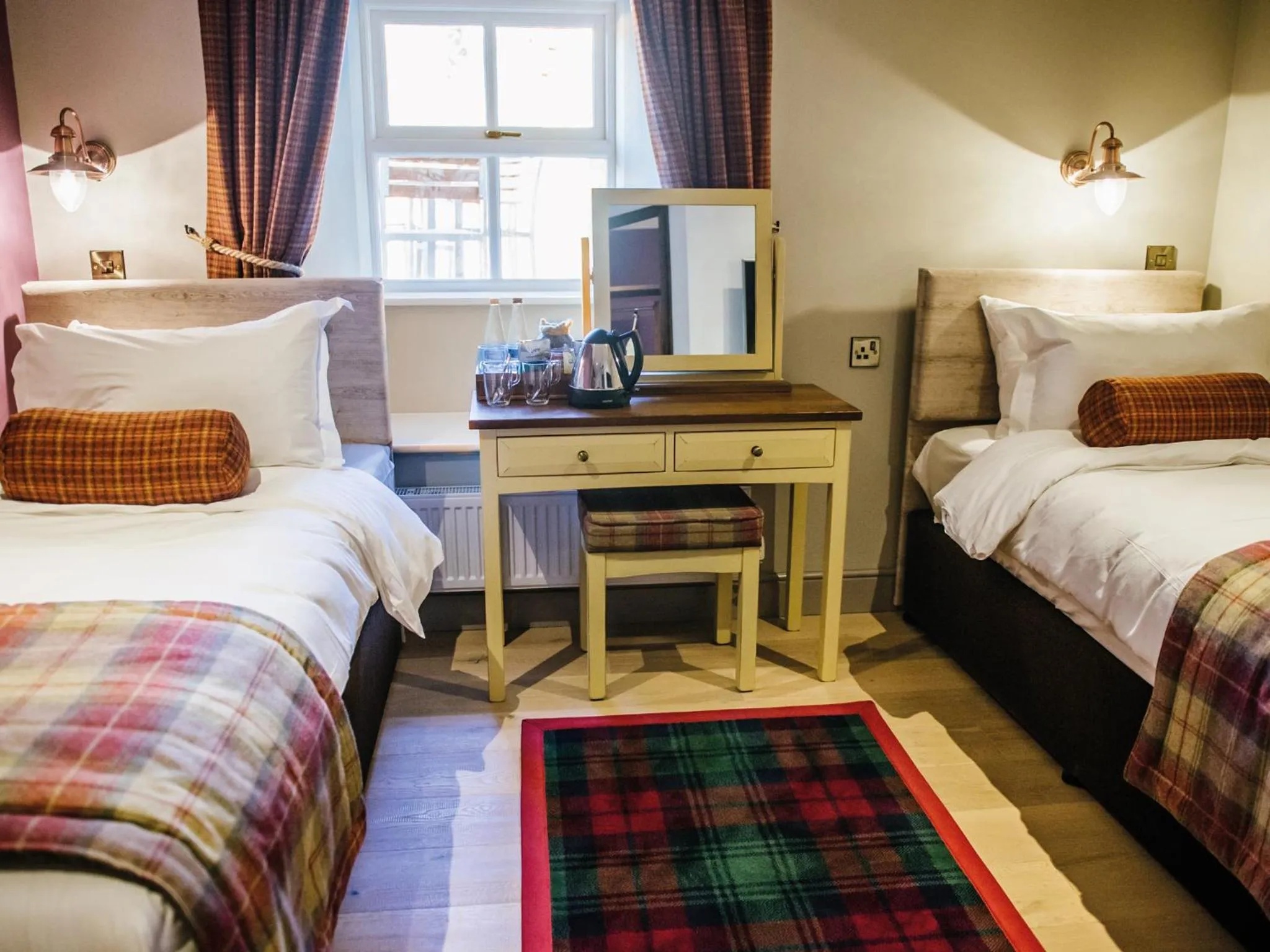 Bed in The Crown Inn Pooley Bridge