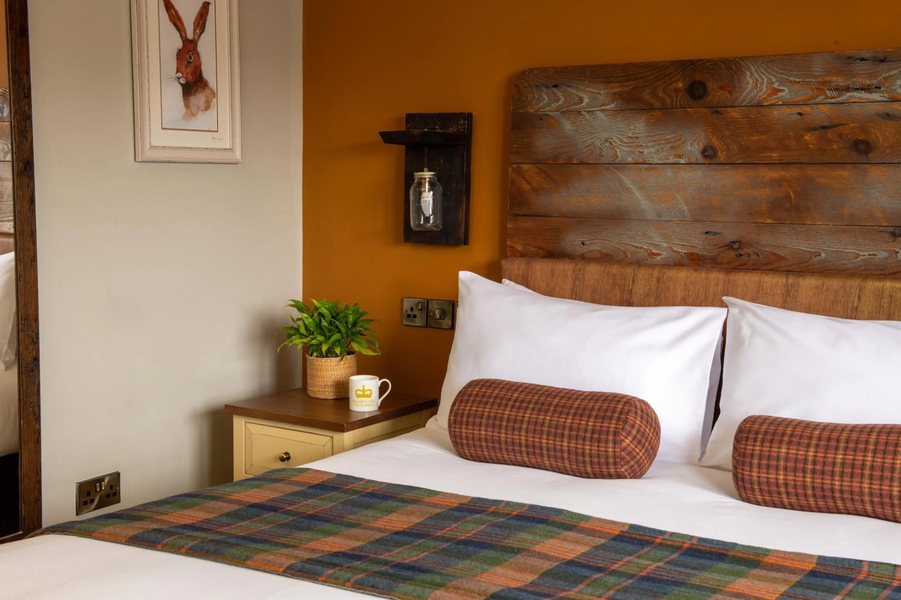 Bed in The Crown Inn Pooley Bridge