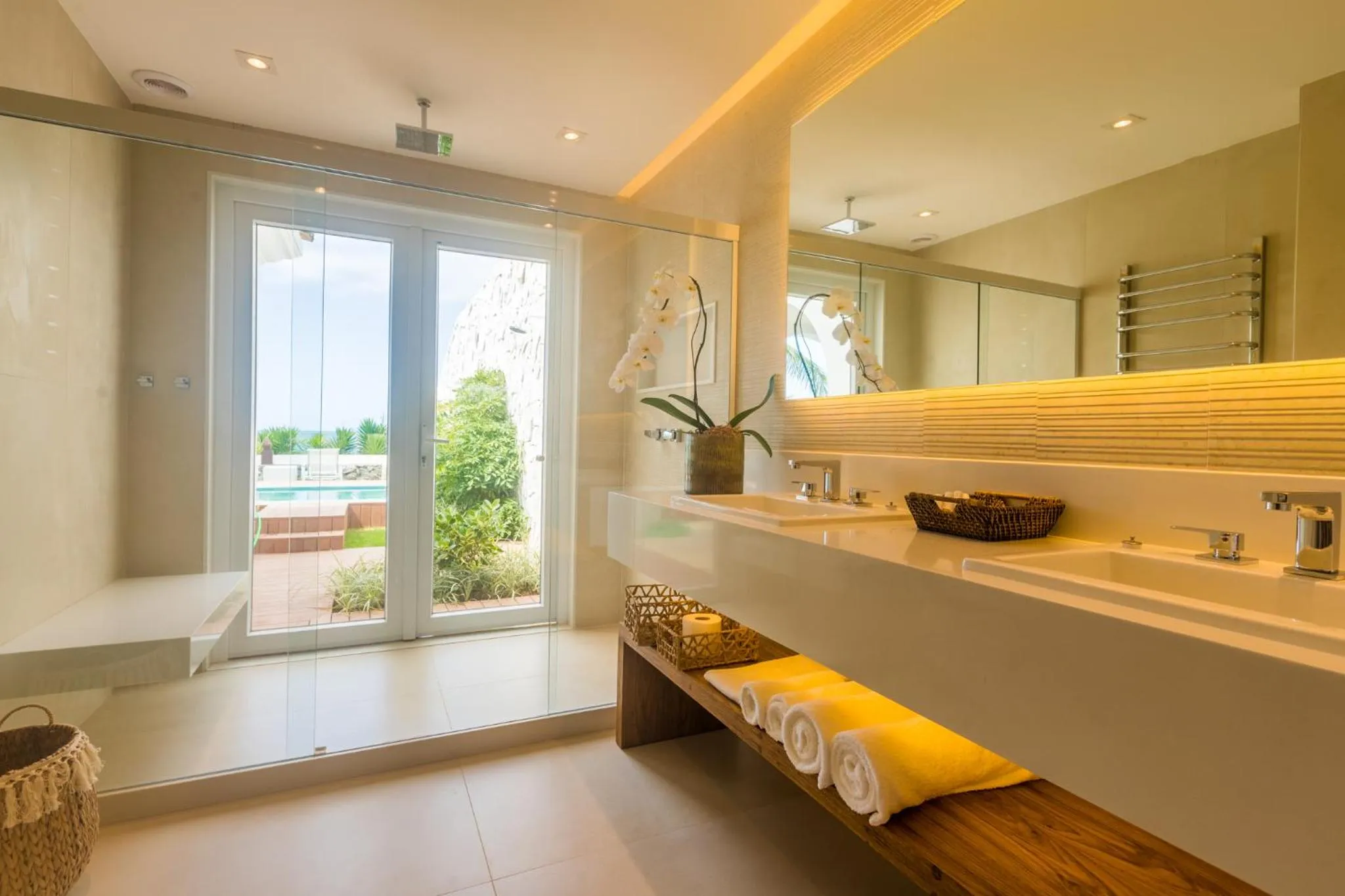 Bathroom in Villa Raphael