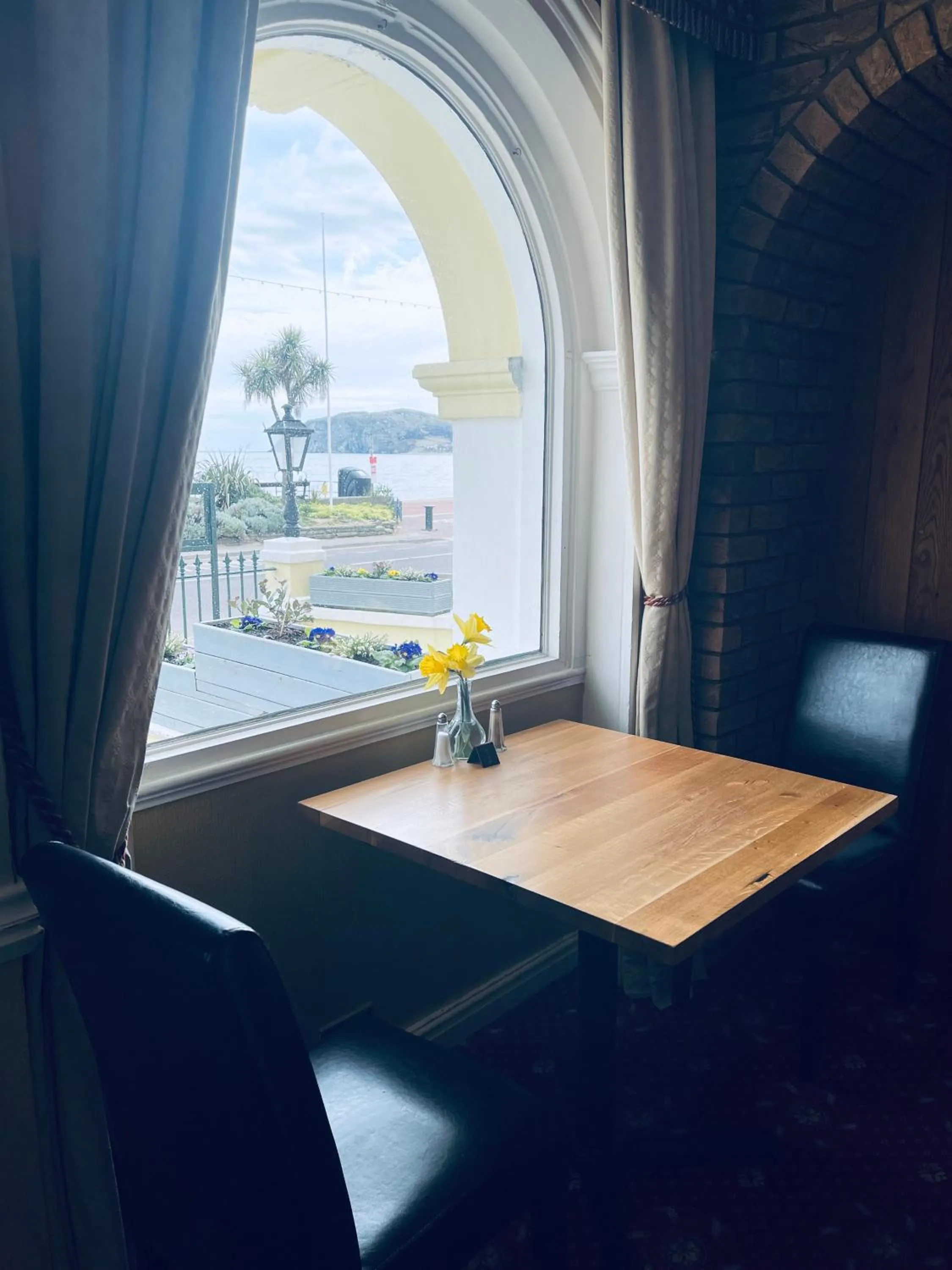 Restaurant/places to eat in Merrion Hotel