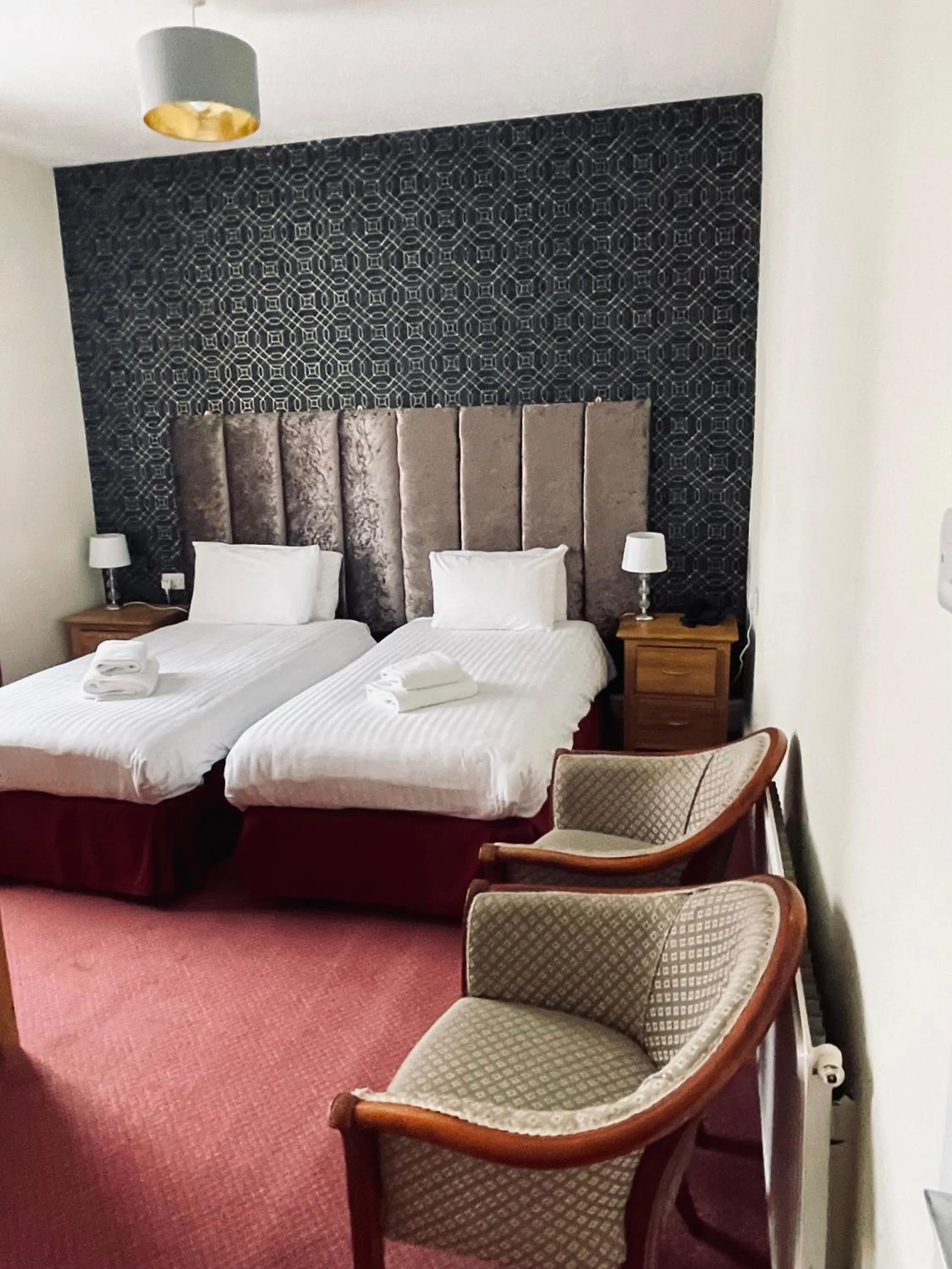 Bedroom, Bed in Merrion Hotel