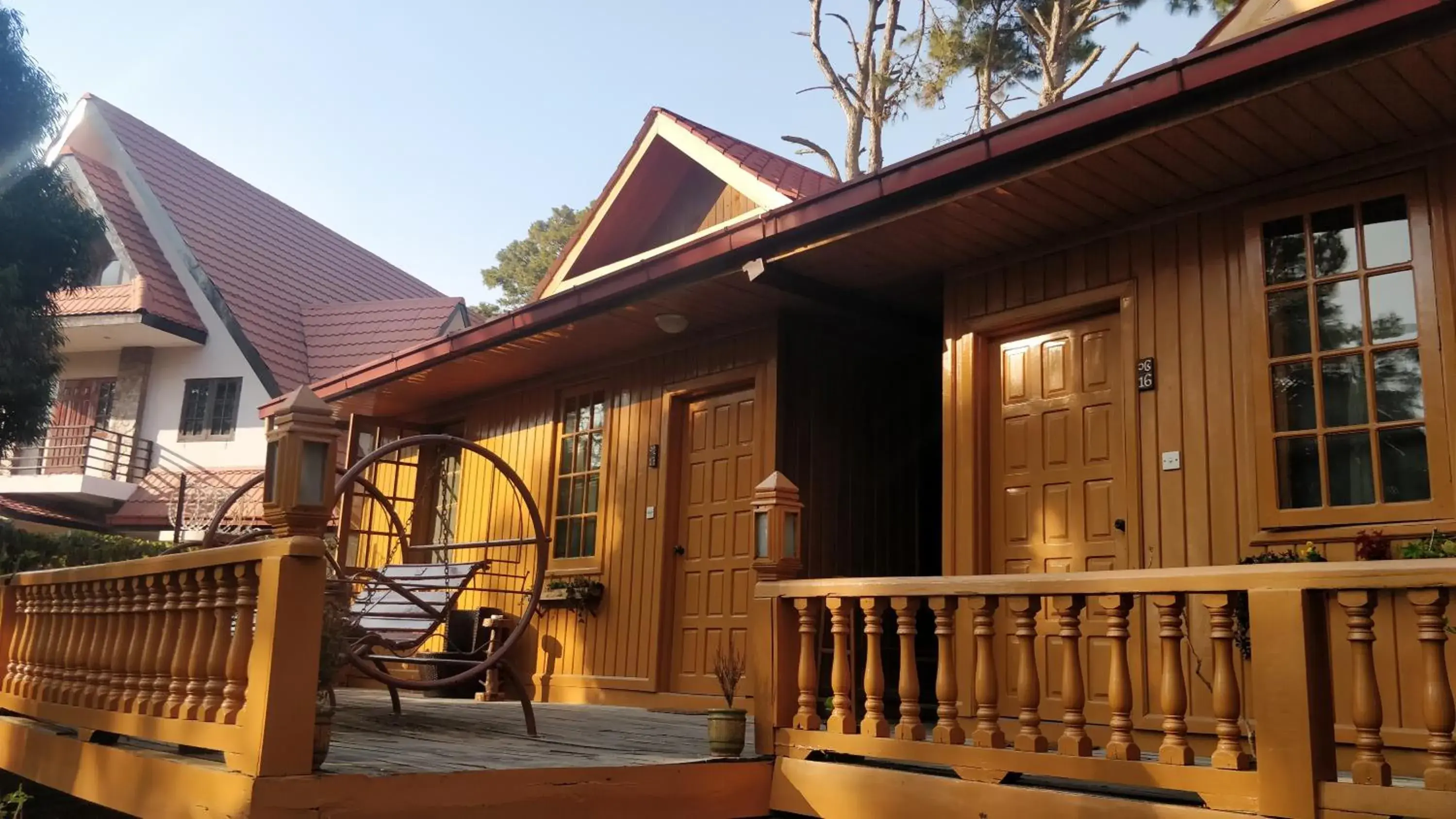 Property building in Hillock Villa Property building in Hillock Villa