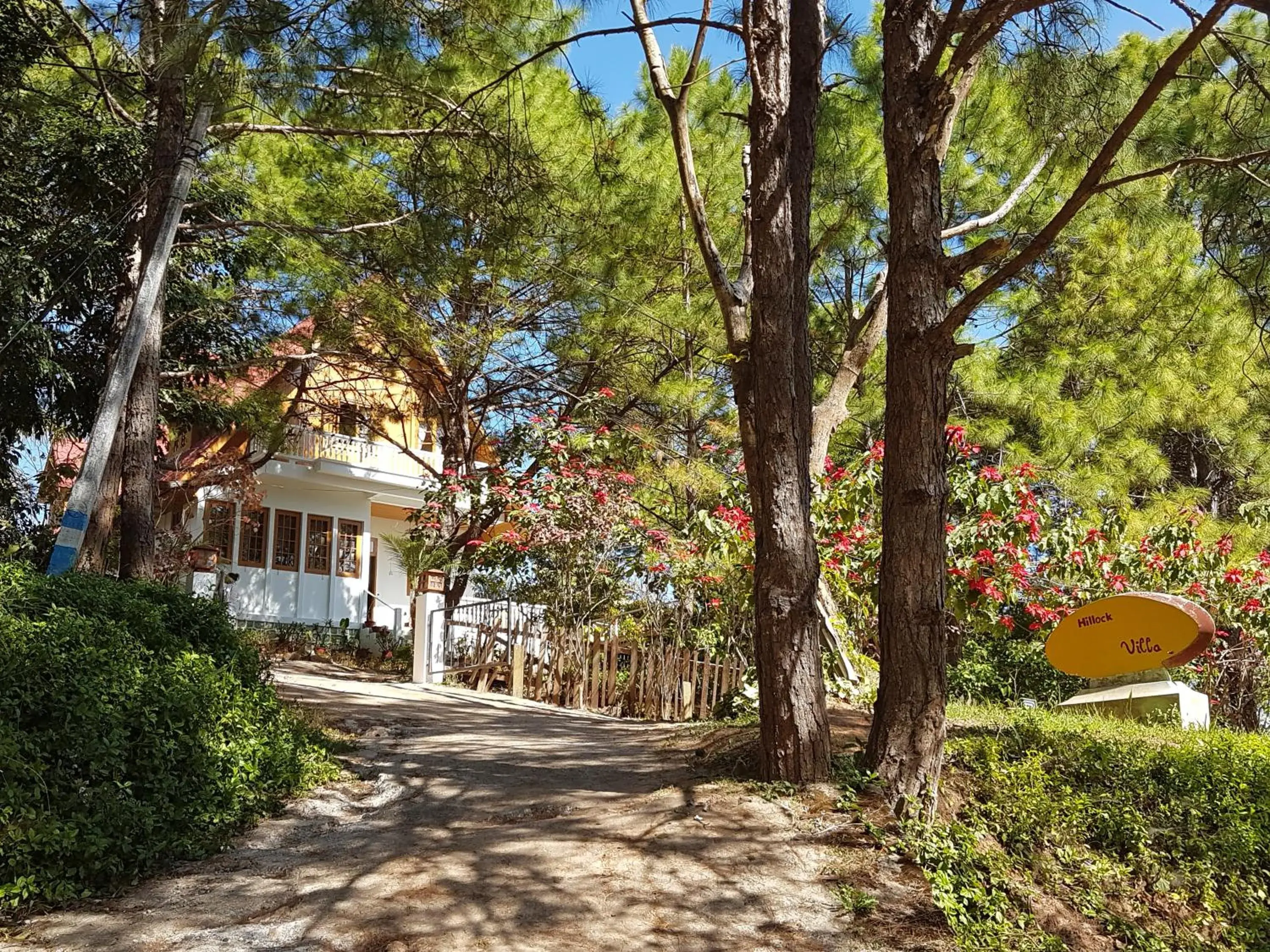 Facade/entrance in Hillock Villa Facade/entrance in Hillock Villa