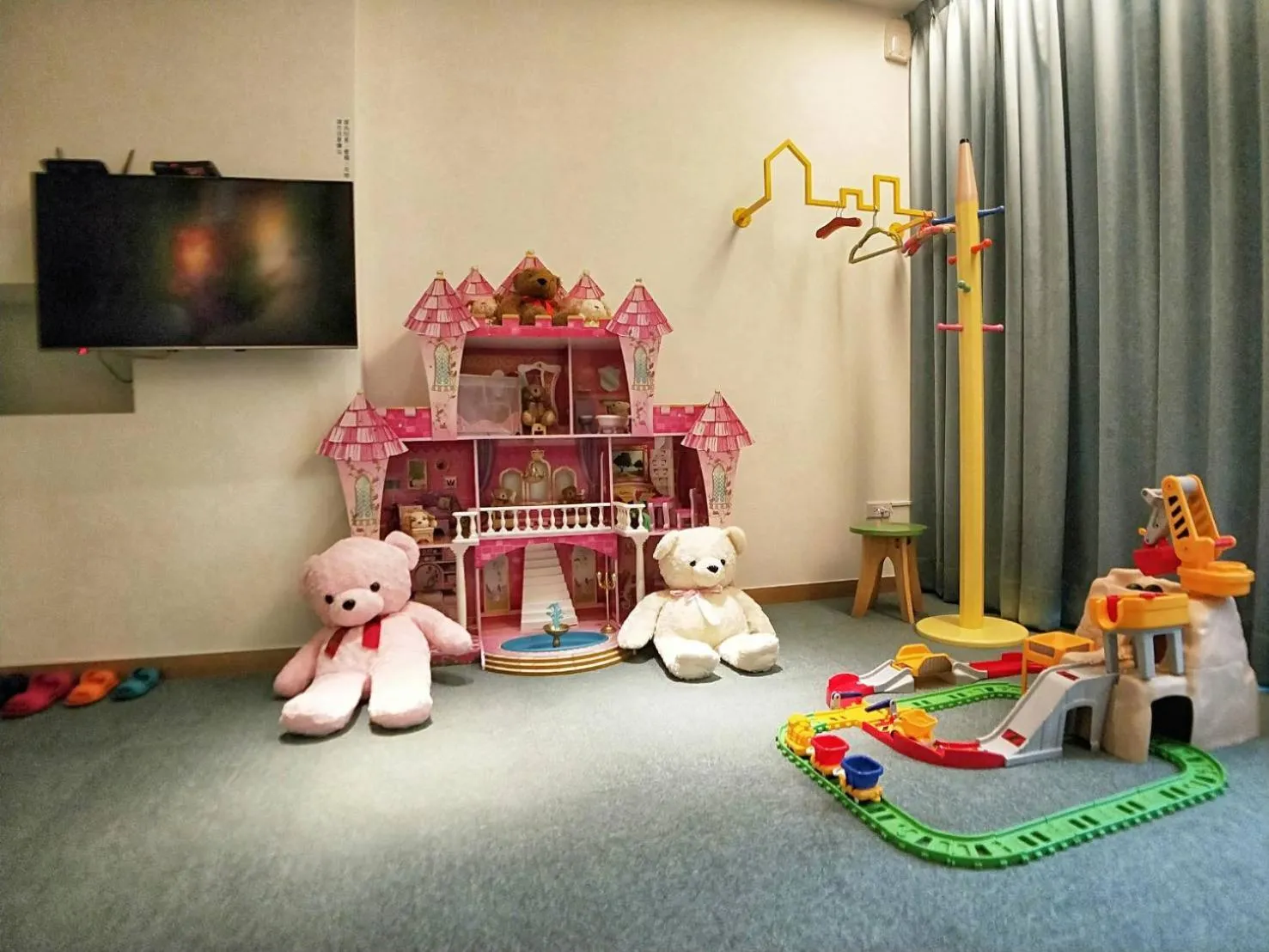 Children play ground in Elsa House