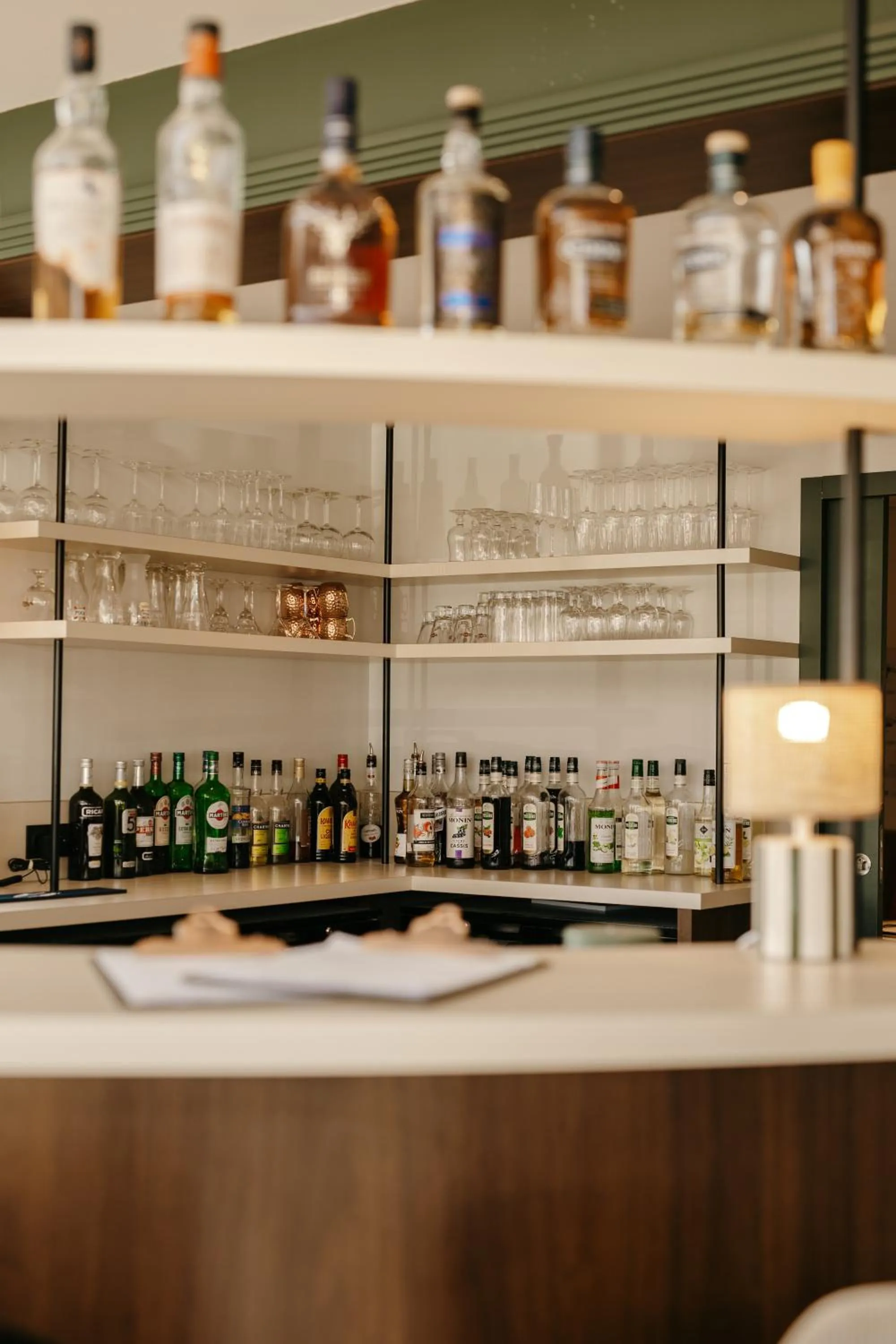 Lounge or bar in Le Goyen