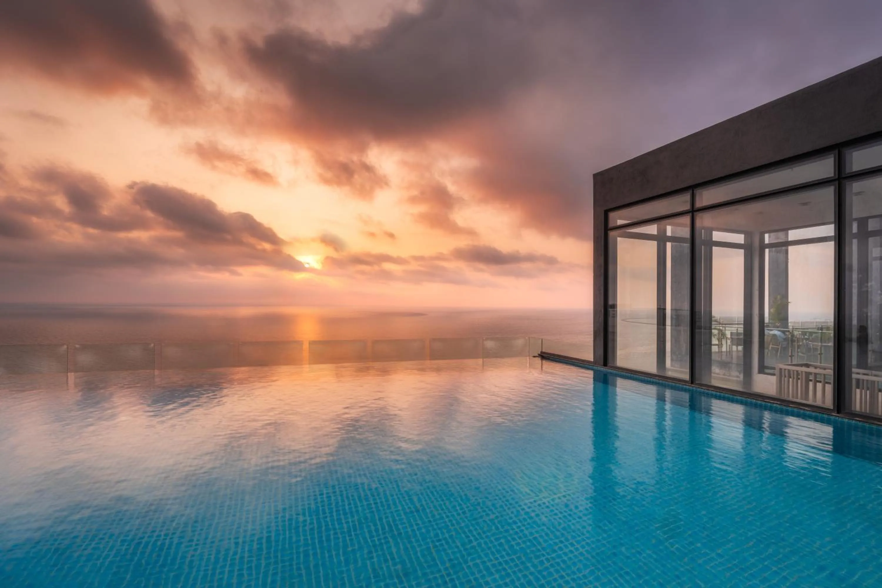 Property building in NH Collection Colombo