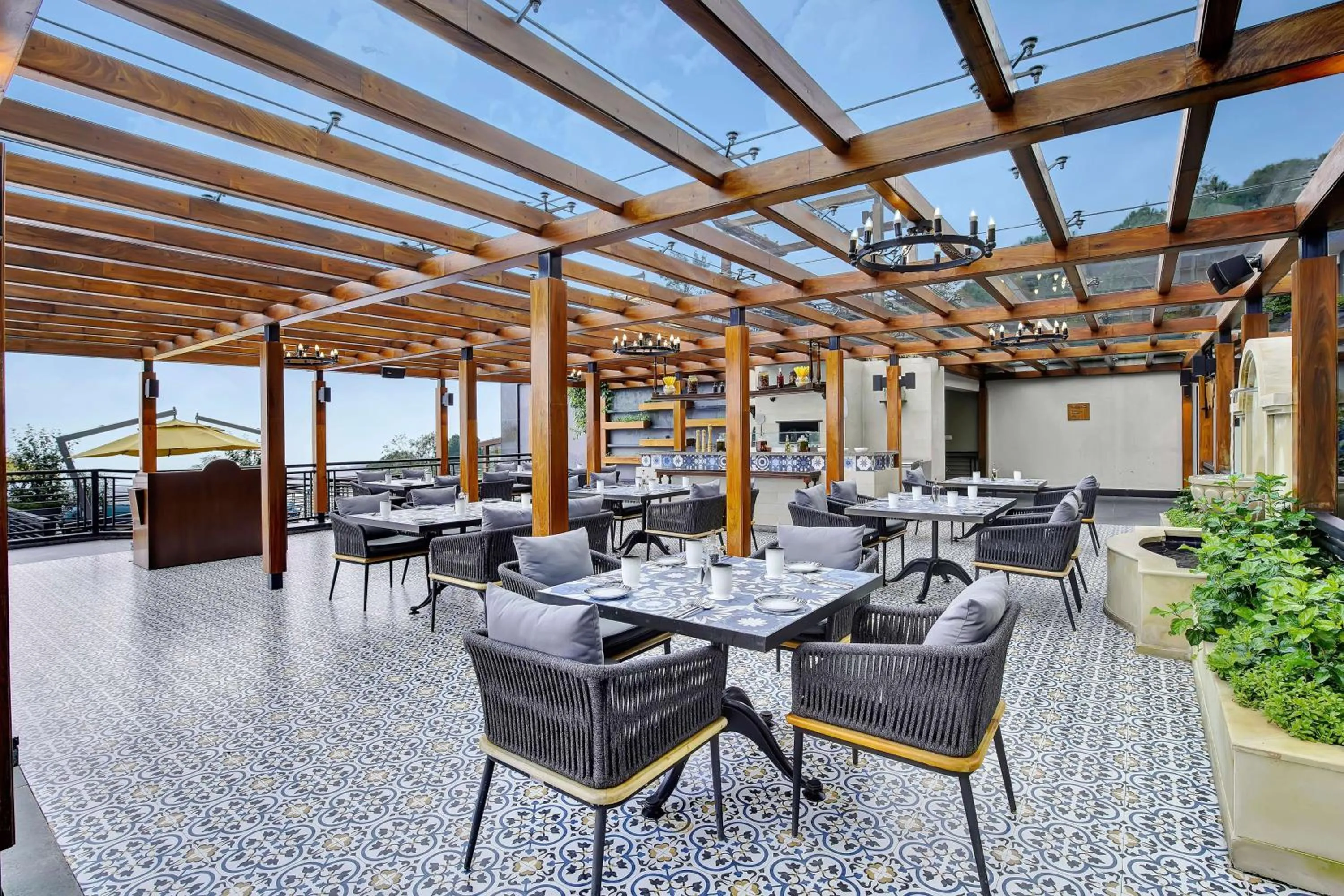 Restaurant/places to eat in Radisson Blu Resort Dharamshala