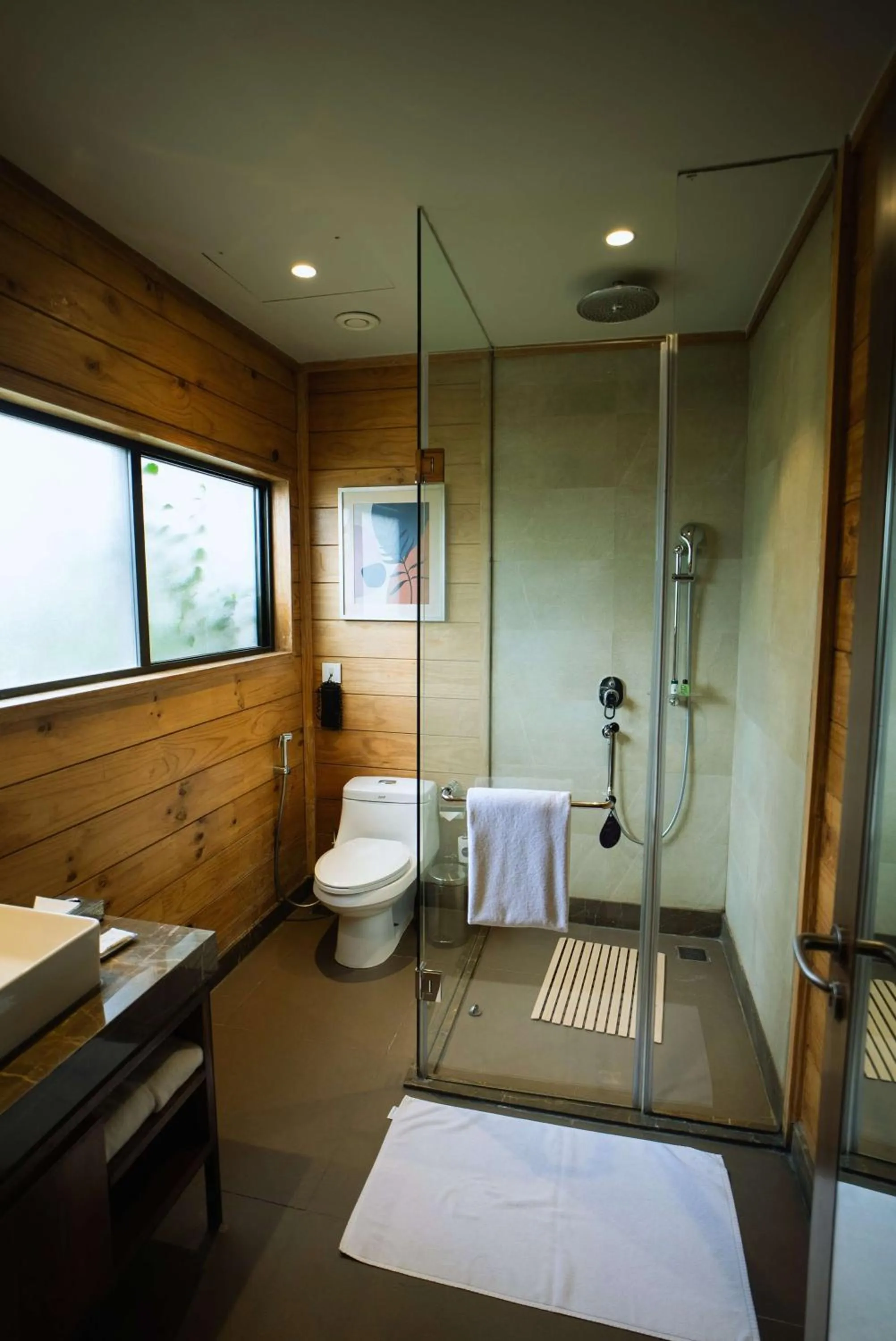 Bathroom in Radisson Blu Resort Dharamshala