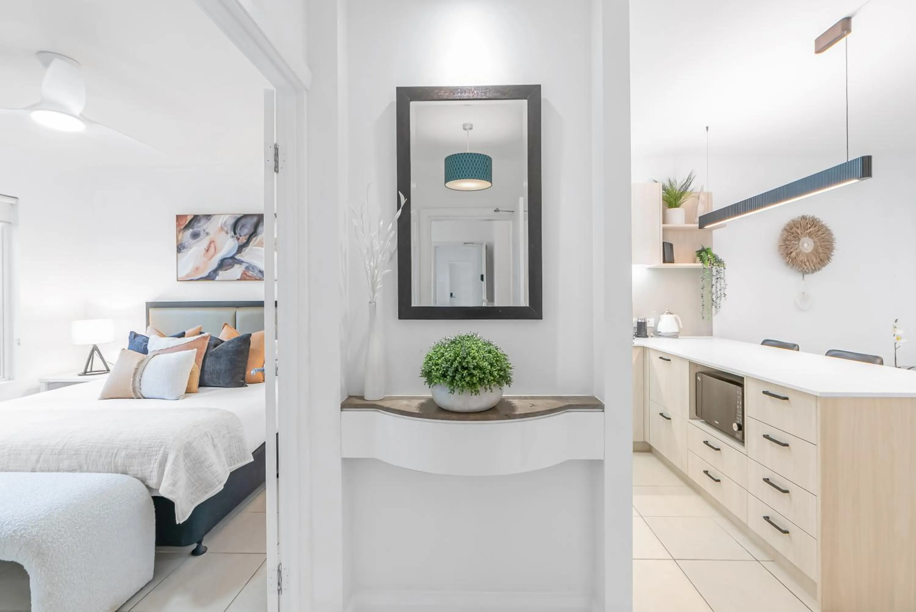 Decorative detail, Bed in Elysium Private Apartments at Beach Club & Spa