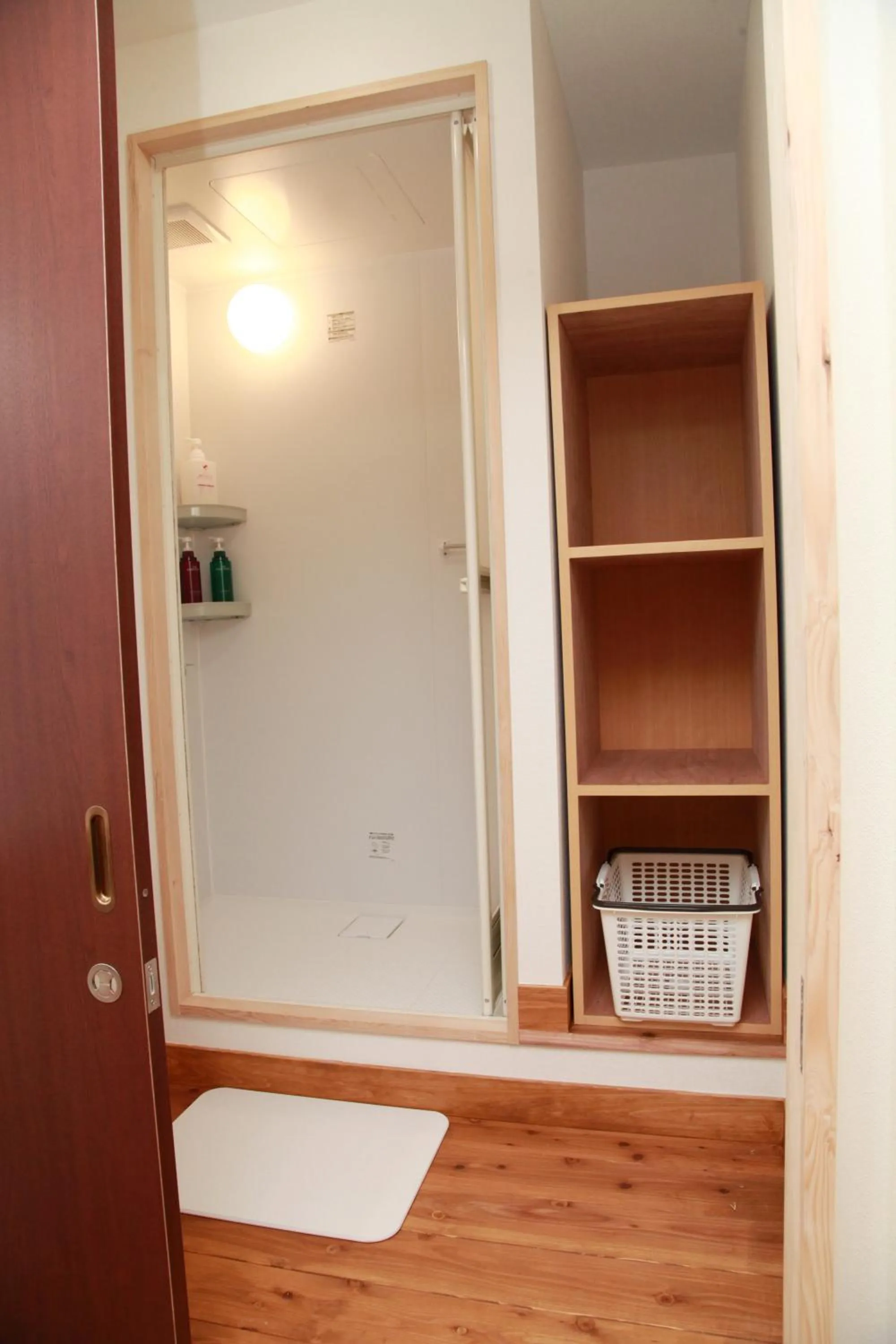 Simple Sleep 半個室style 男性専用