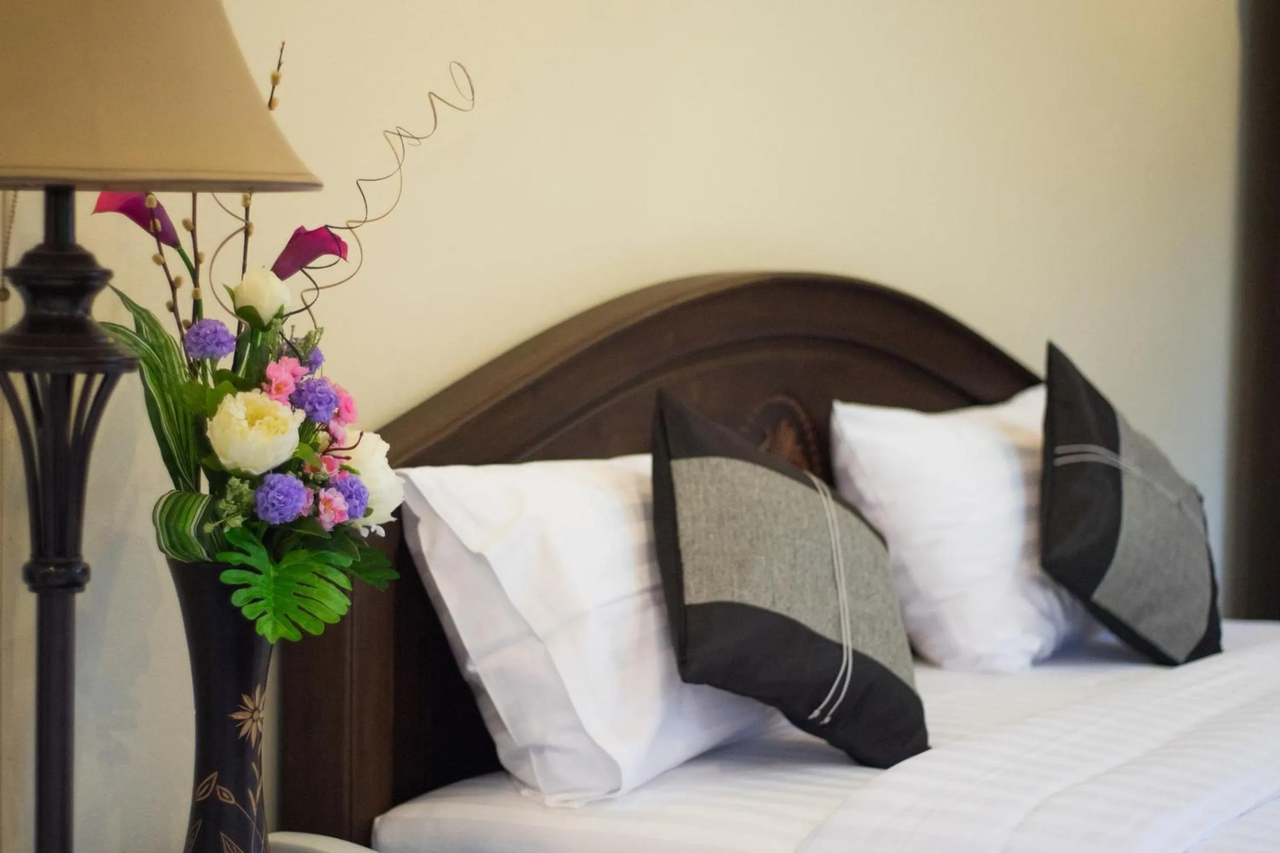 Bedroom, Bed in NanBaanKhun Hotel