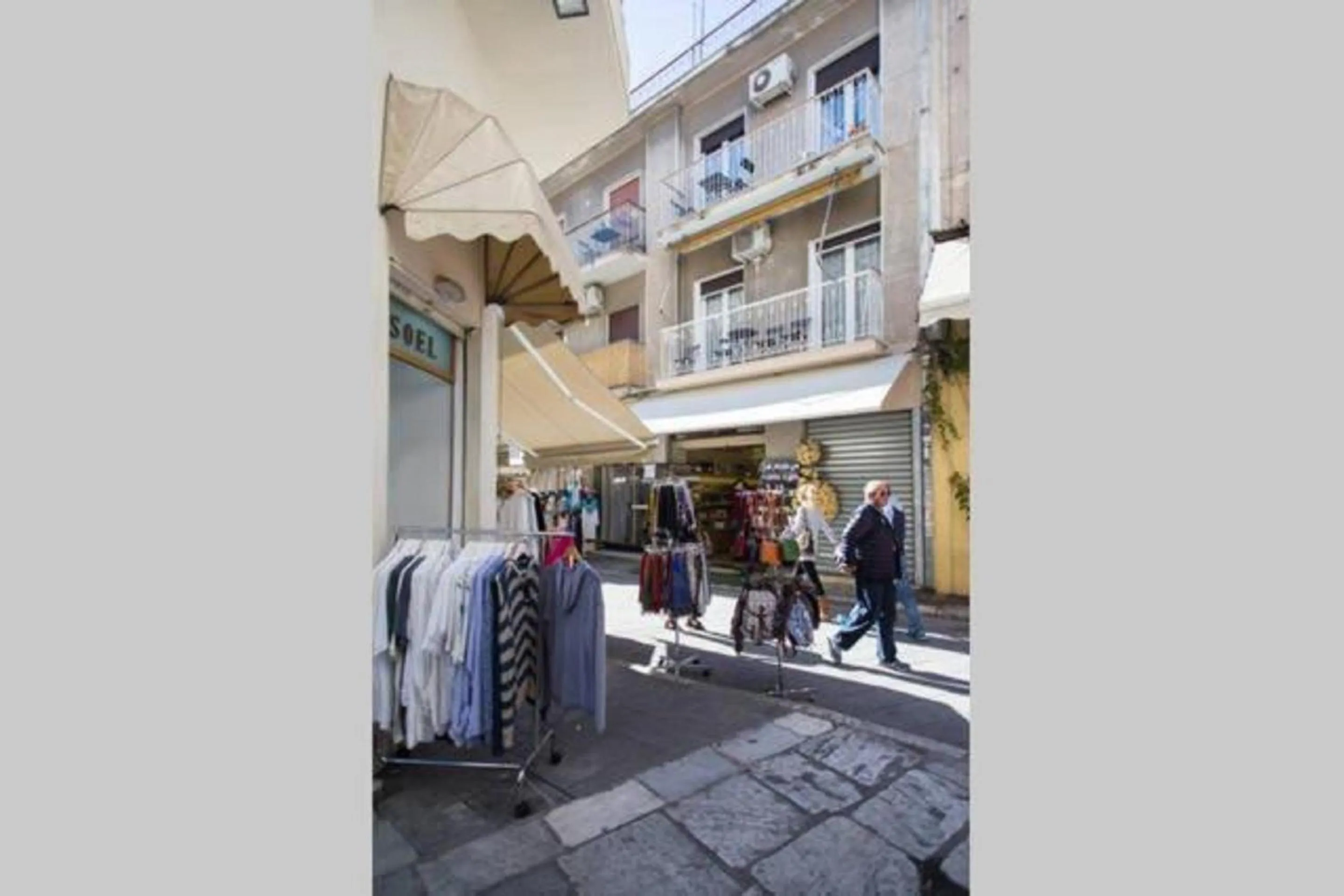 Day in Acropolis Lovely Flat in Plaka